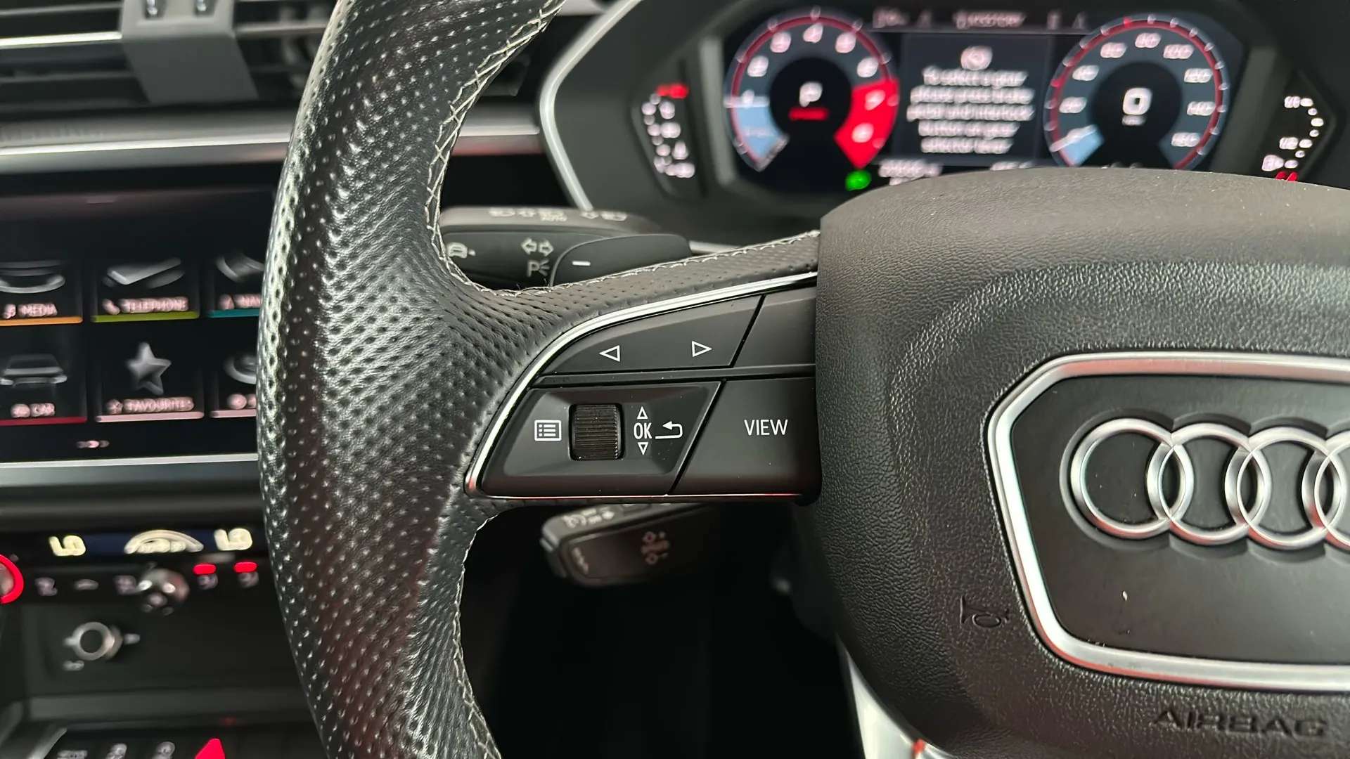2022 AUDI Q3 2022 AUDI Q3
