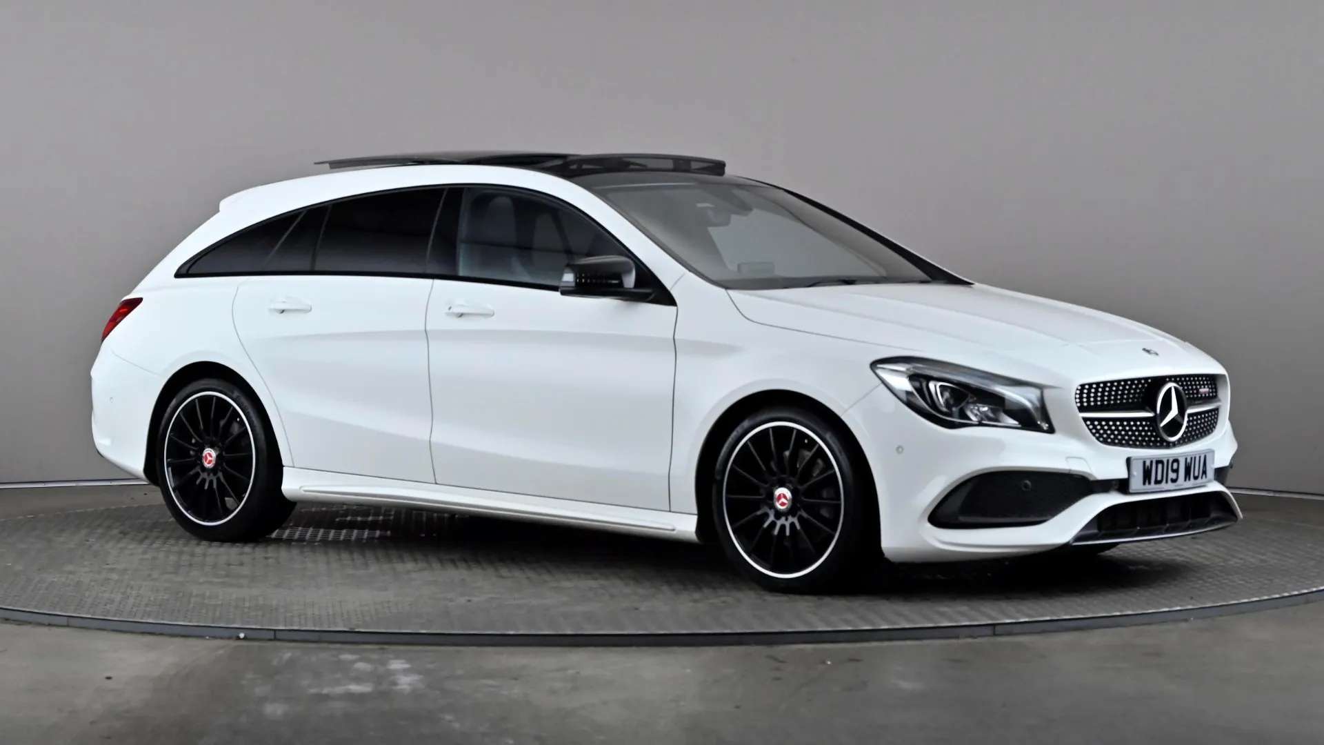 A 2019 MERCEDES-BENZ CLA CLASS CLA 220d AMG Line Night Edition Tip Auto A 2019 MERCEDES-BENZ CLA CLASS CLA 220d AMG Line Night Edition Tip Auto