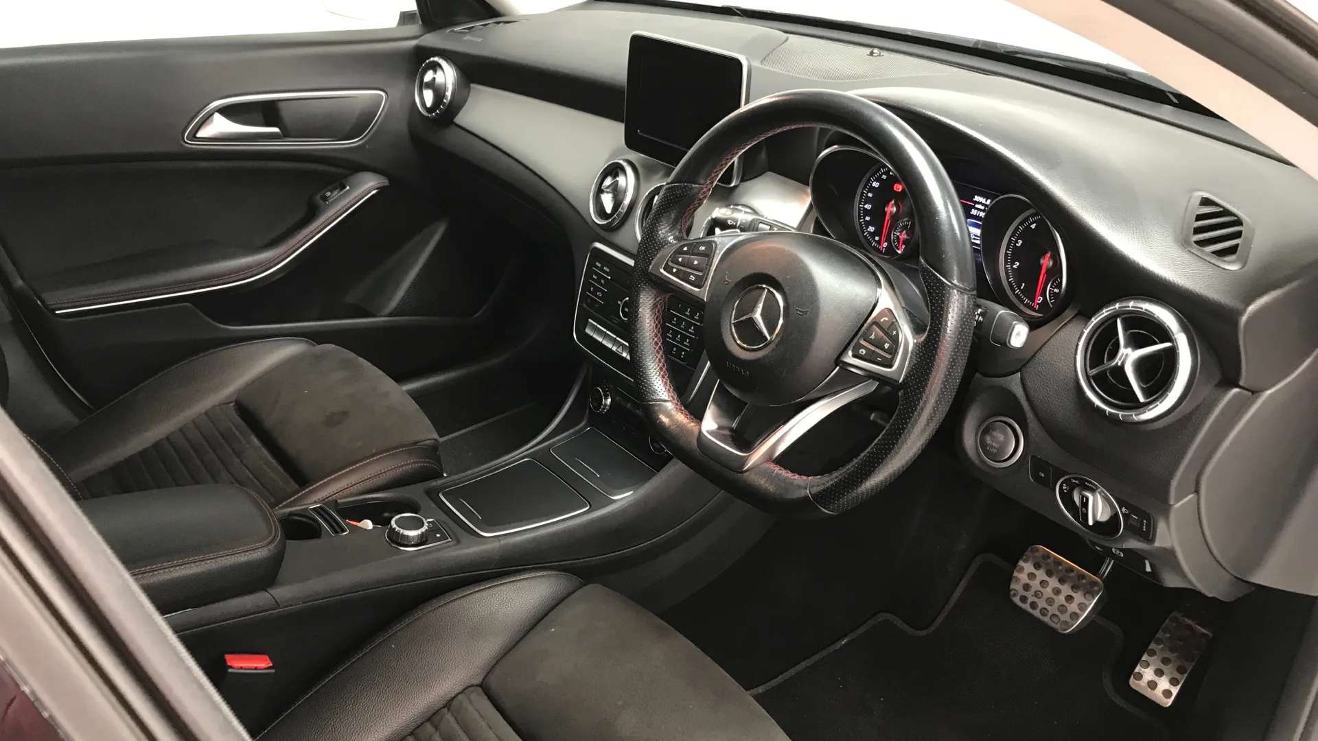 2019 MERCEDES-BENZ CLA CLASS 2019 MERCEDES-BENZ CLA CLASS