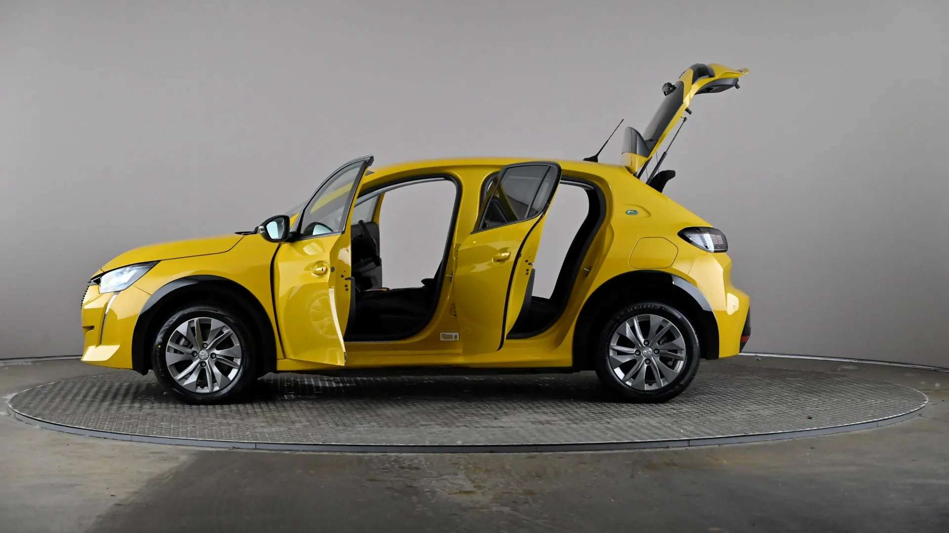 2023 PEUGEOT 208 2023 PEUGEOT 208