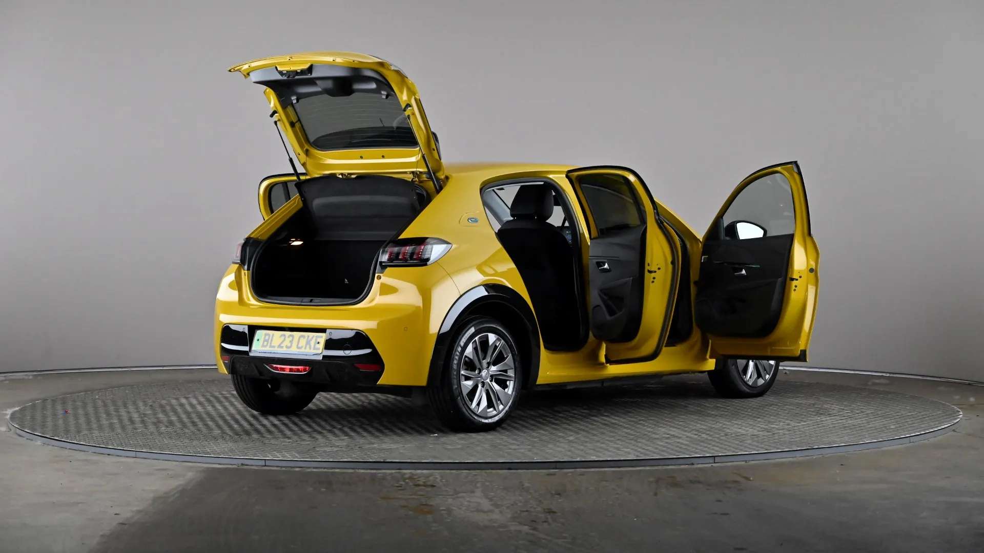 2023 PEUGEOT 208 2023 PEUGEOT 208