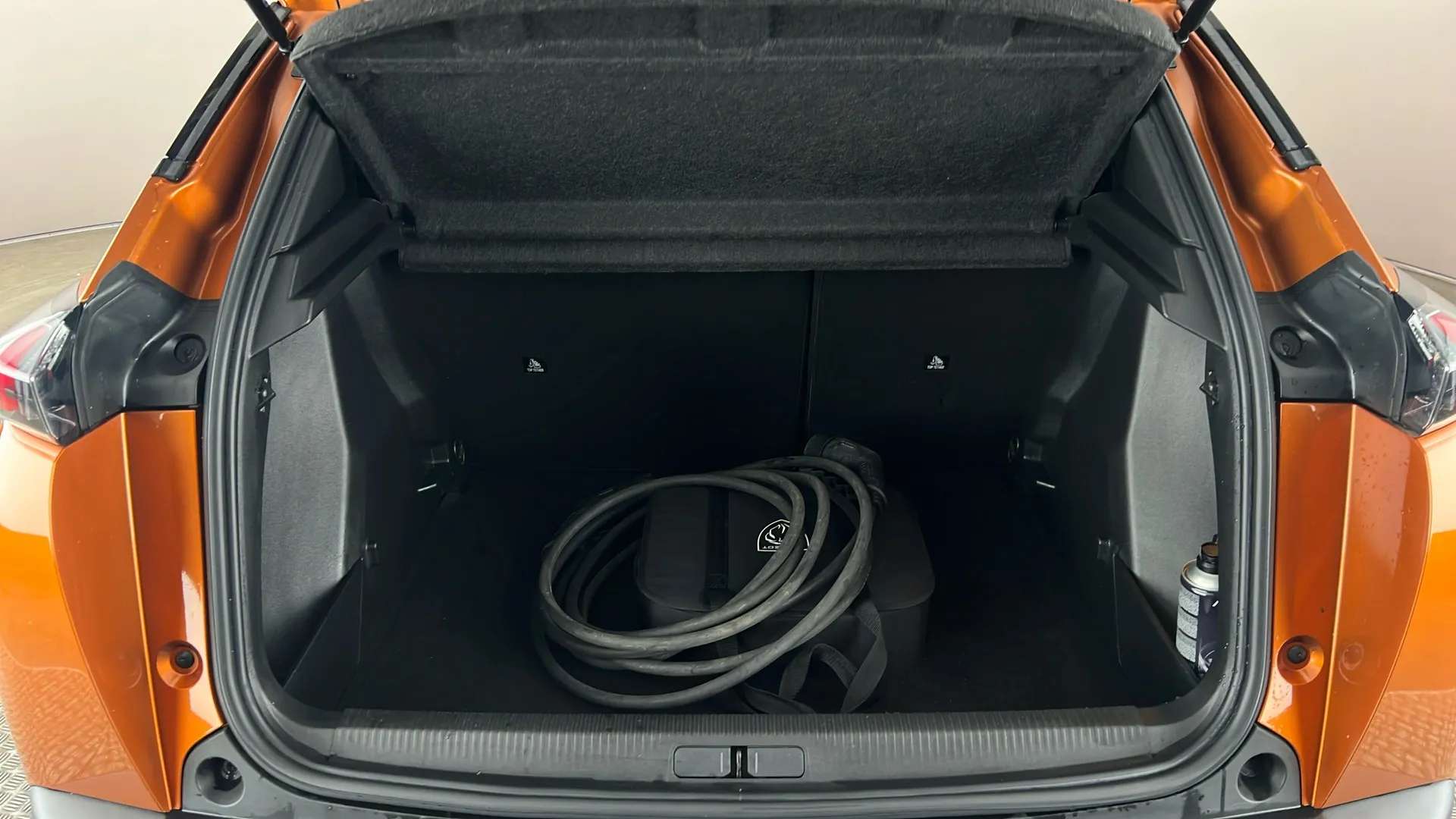 2022 PEUGEOT 2008 2022 PEUGEOT 2008