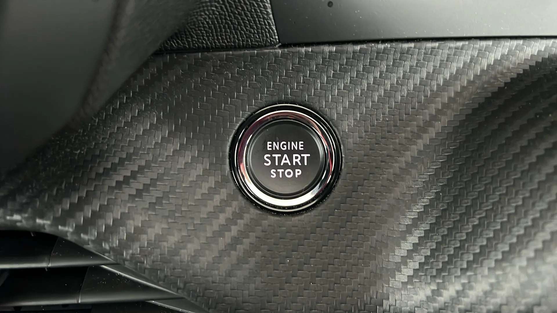 2022 PEUGEOT 2008 2022 PEUGEOT 2008