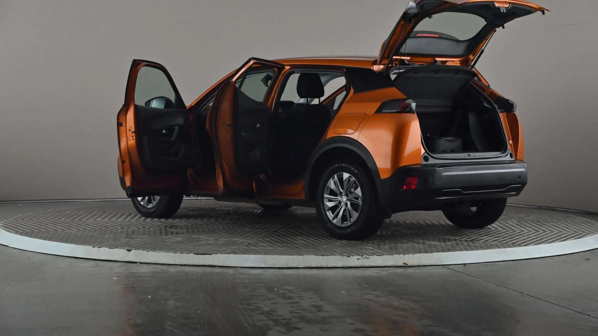 2021 PEUGEOT 2008 2021 PEUGEOT 2008