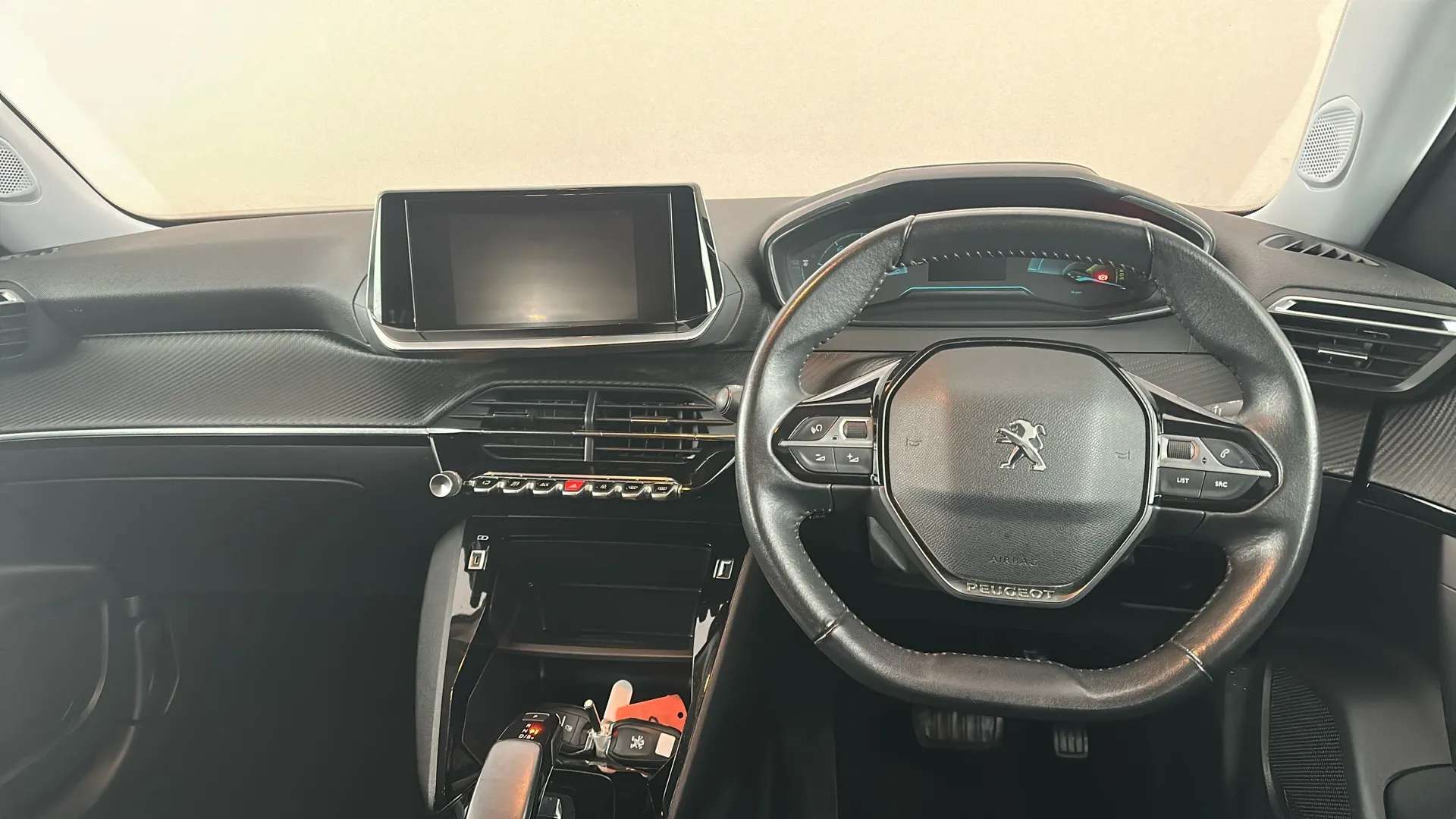 2021 PEUGEOT 2008 2021 PEUGEOT 2008