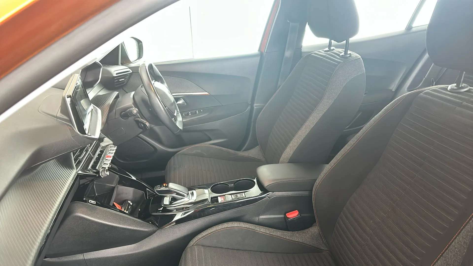 2021 PEUGEOT 2008 2021 PEUGEOT 2008