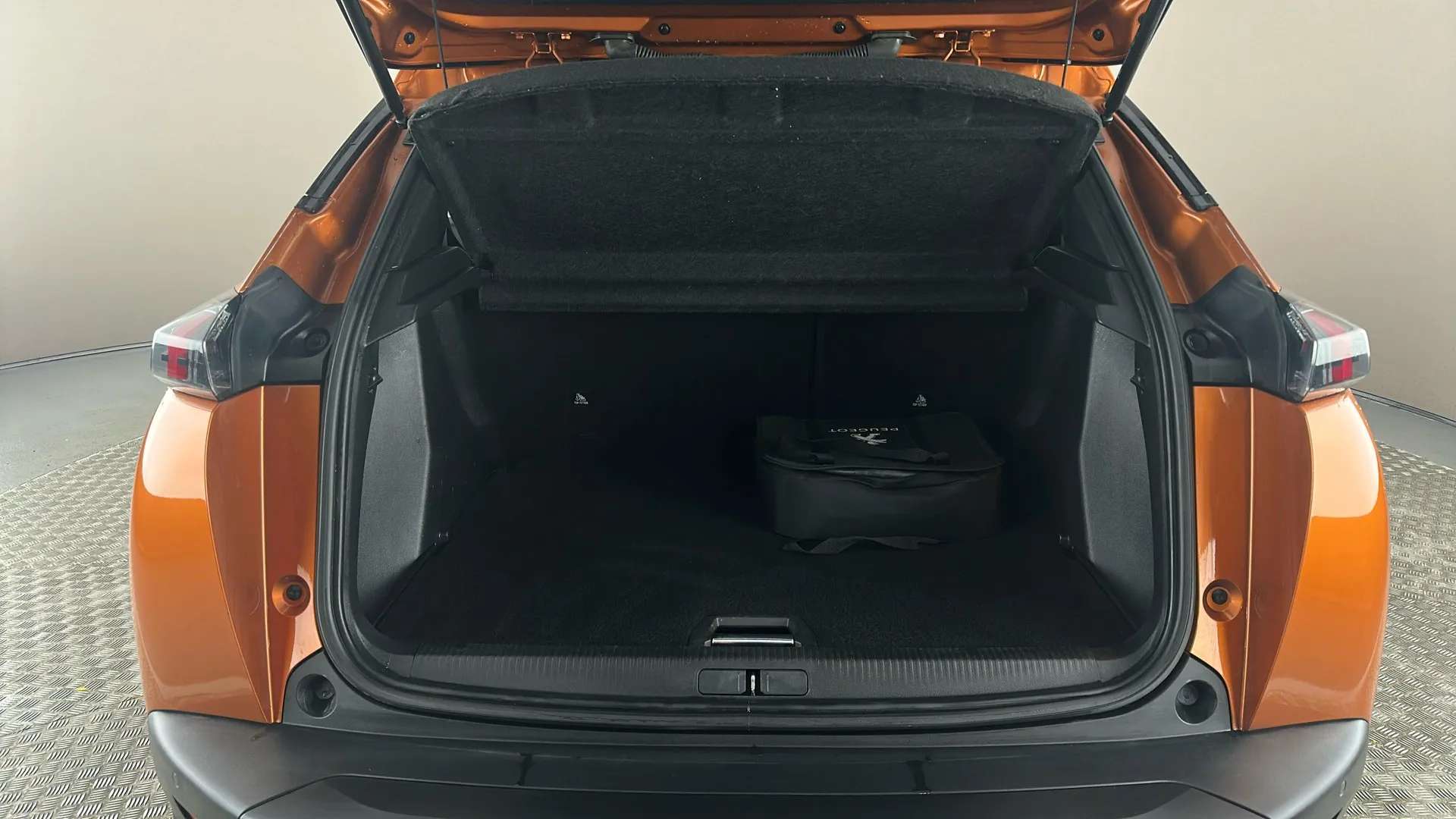 2021 PEUGEOT 2008 2021 PEUGEOT 2008