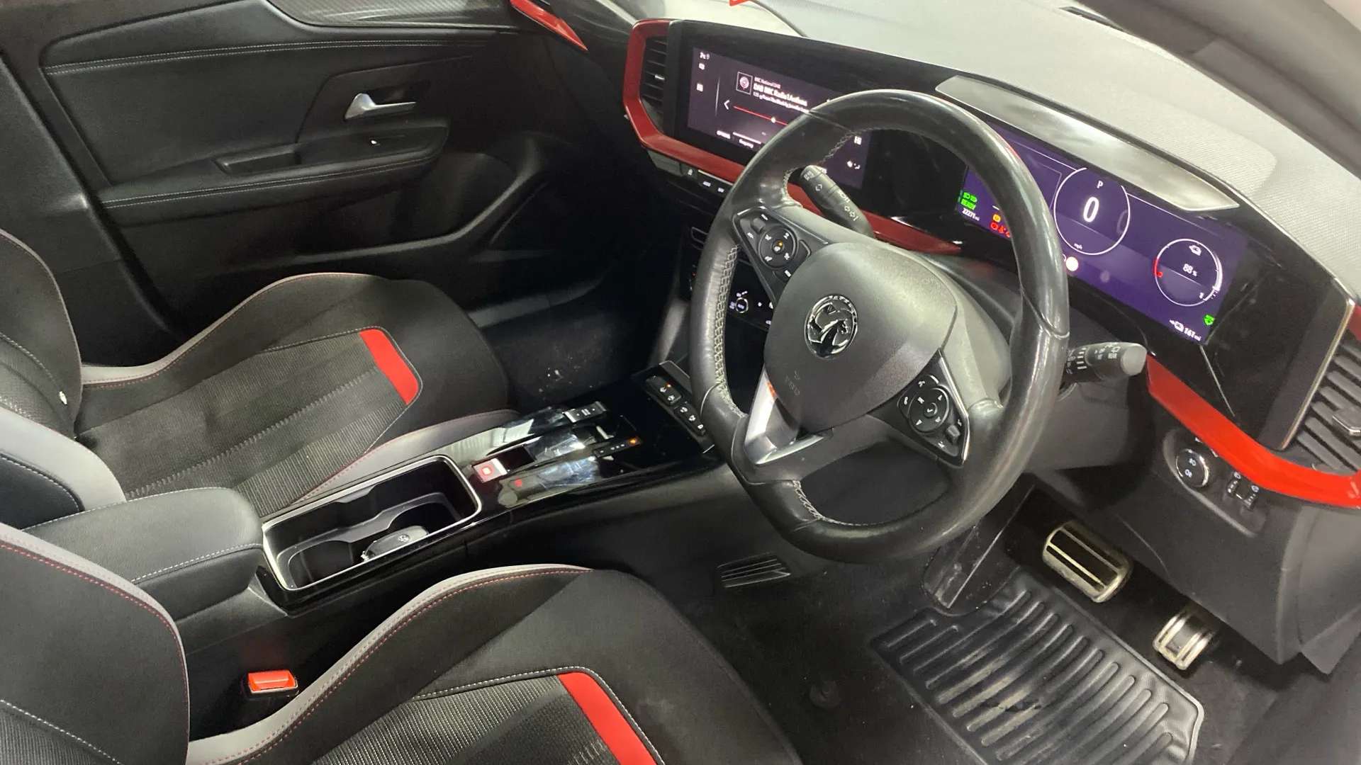 A 2022 VAUXHALL MOKKA 100kW SRi Premium 50kWh Auto A 2022 VAUXHALL MOKKA 100kW SRi Premium 50kWh Auto