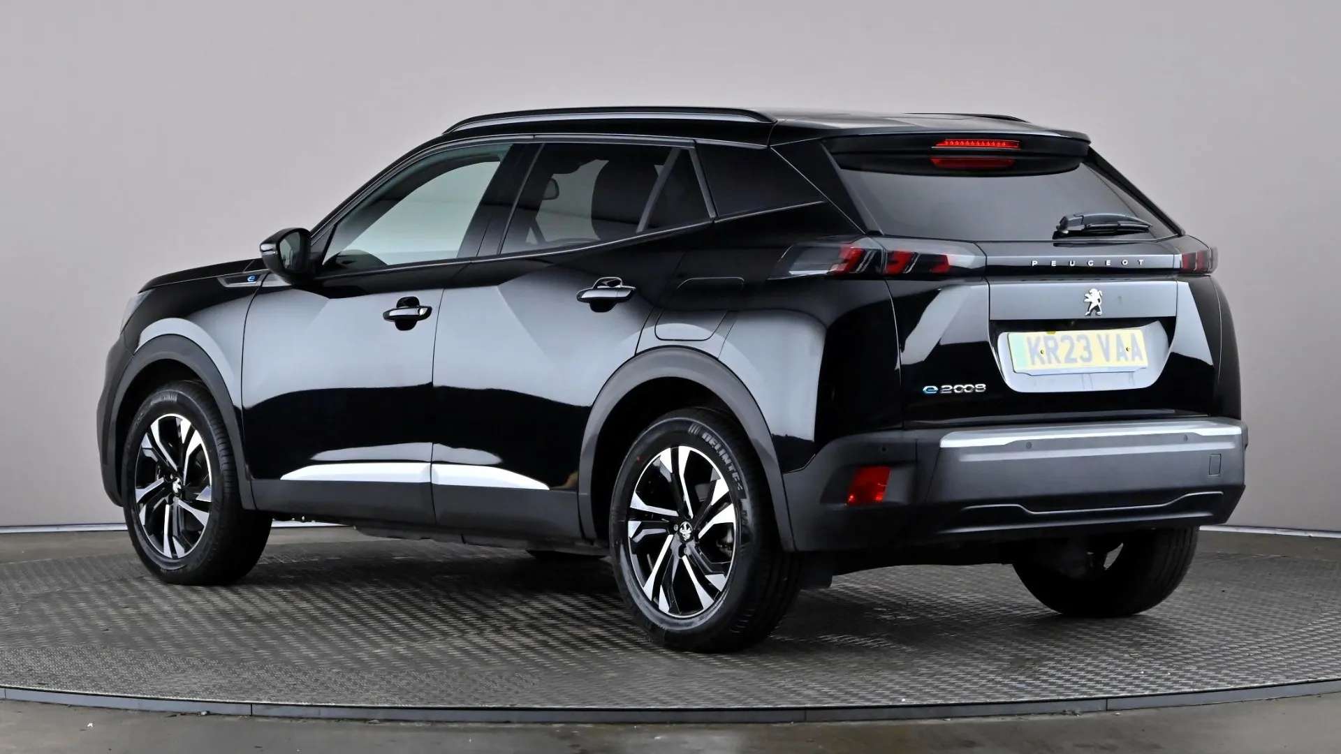 A 2023 PEUGEOT 2008 100kW Allure Premium+ 50kWh Auto A 2023 PEUGEOT 2008 100kW Allure Premium+ 50kWh Auto