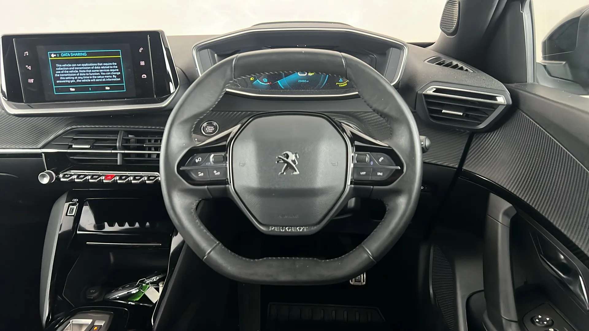 2023 PEUGEOT 2008 2023 PEUGEOT 2008