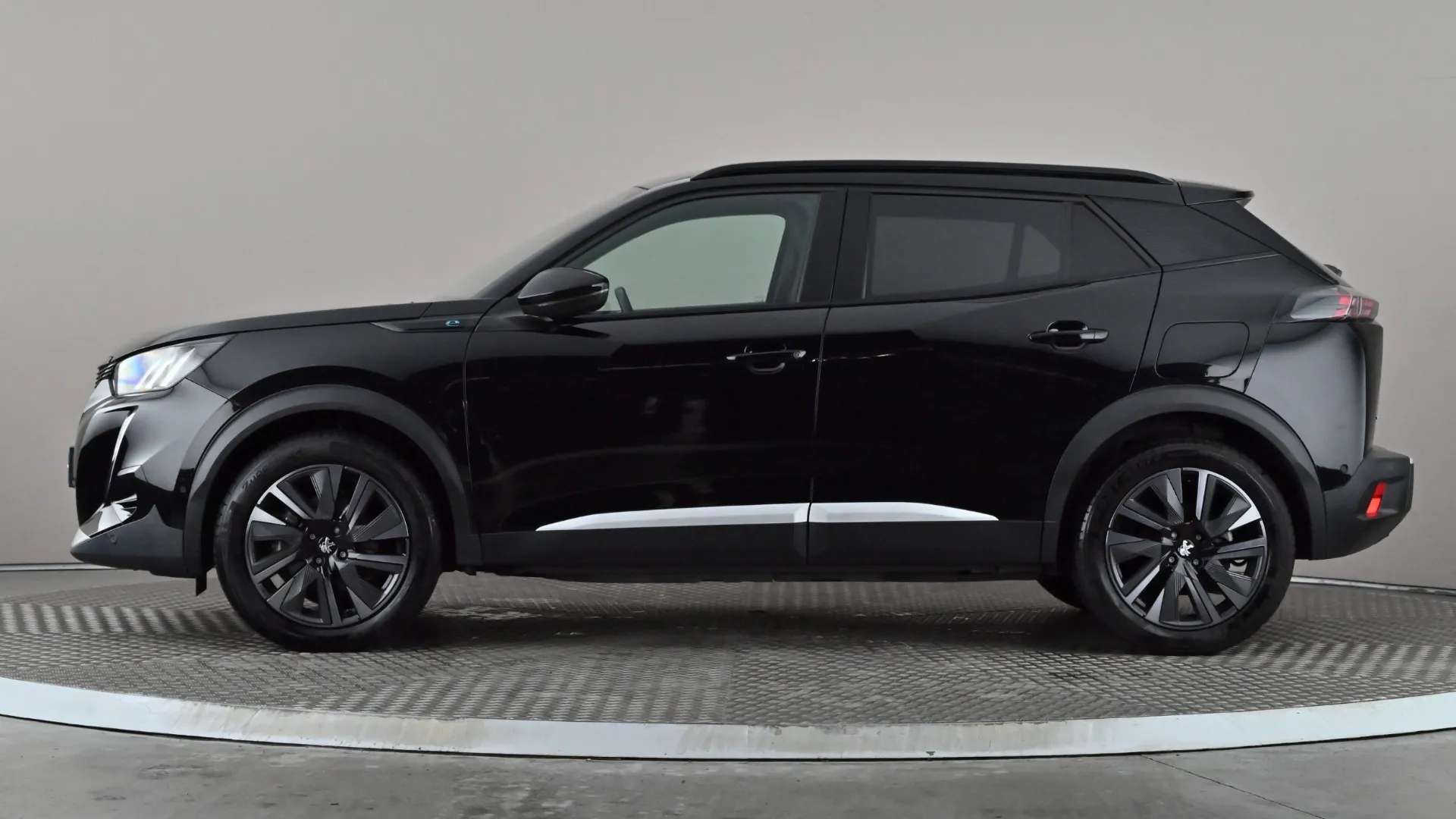 A 2022 PEUGEOT 2008 100kW GT Premium 50kWh Auto A 2022 PEUGEOT 2008 100kW GT Premium 50kWh Auto