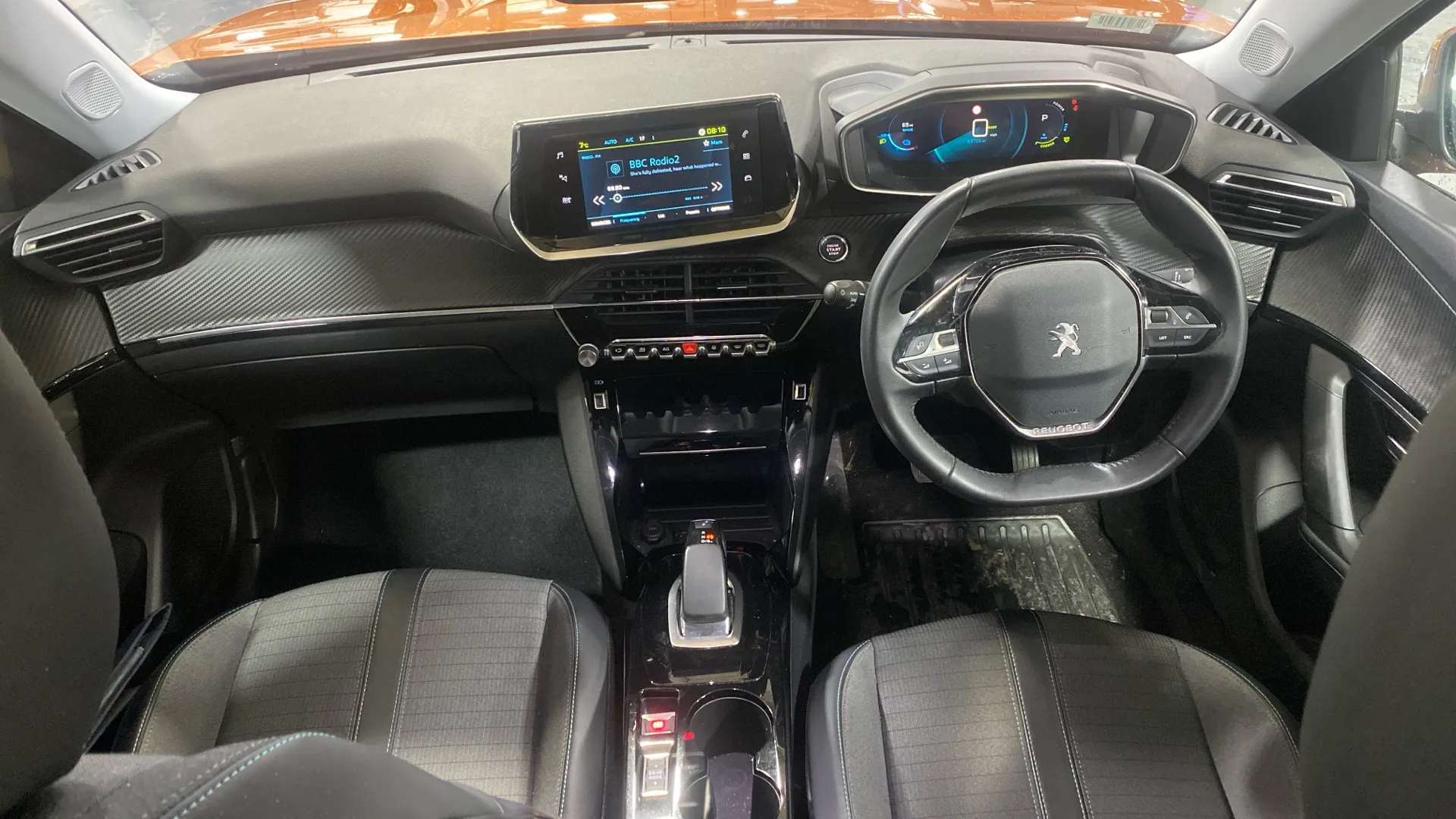 A 2021 PEUGEOT 2008 100kW Allure Premium 50kWh Auto A 2021 PEUGEOT 2008 100kW Allure Premium 50kWh Auto