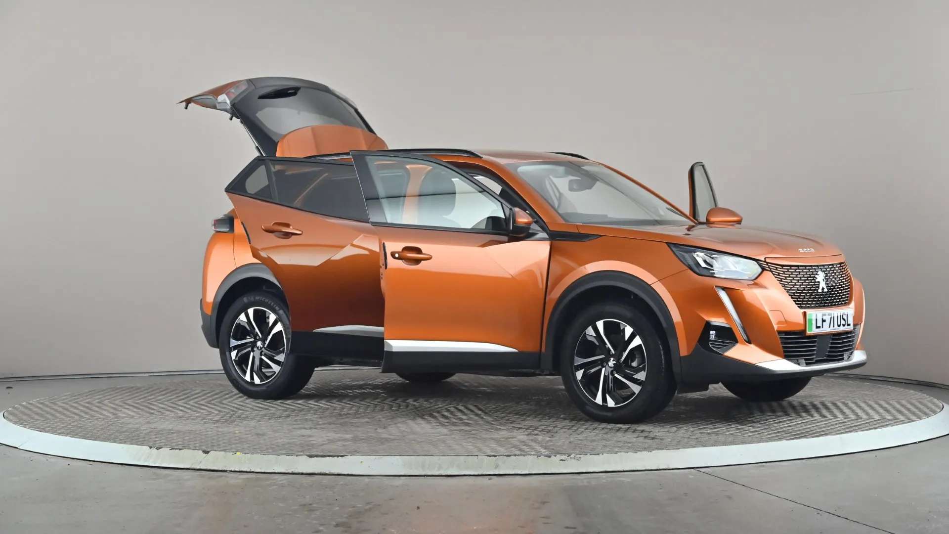 2021 PEUGEOT 2008 2021 PEUGEOT 2008