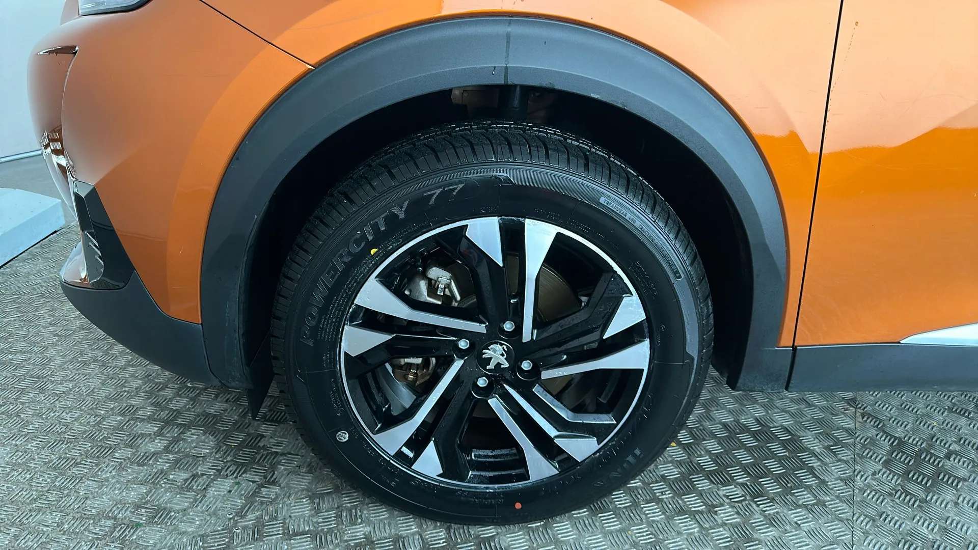 2021 PEUGEOT 2008 2021 PEUGEOT 2008