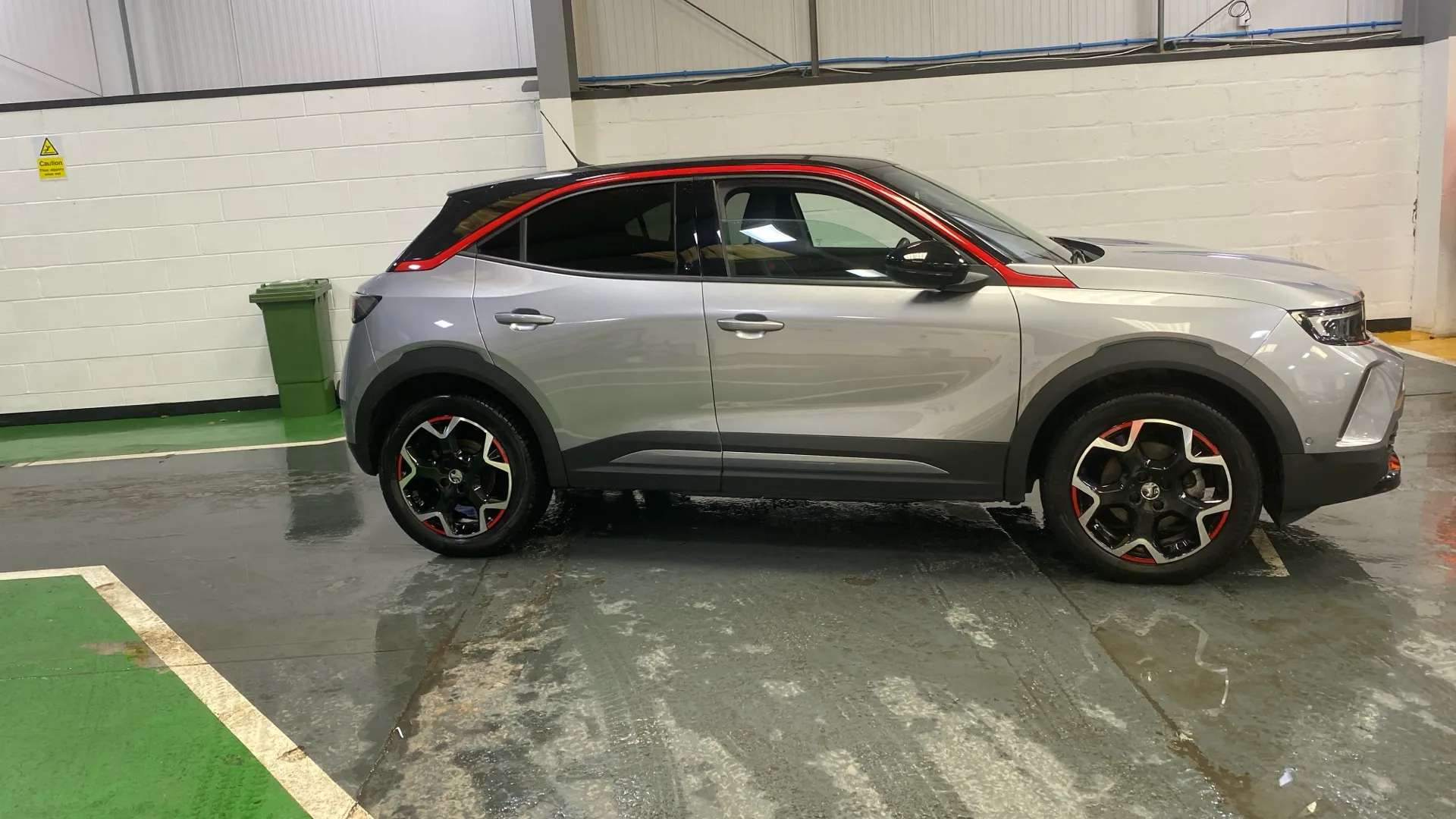 A 2021 VAUXHALL MOKKA 100kW SRi Nav Premium 50kWh Auto A 2021 VAUXHALL MOKKA 100kW SRi Nav Premium 50kWh Auto