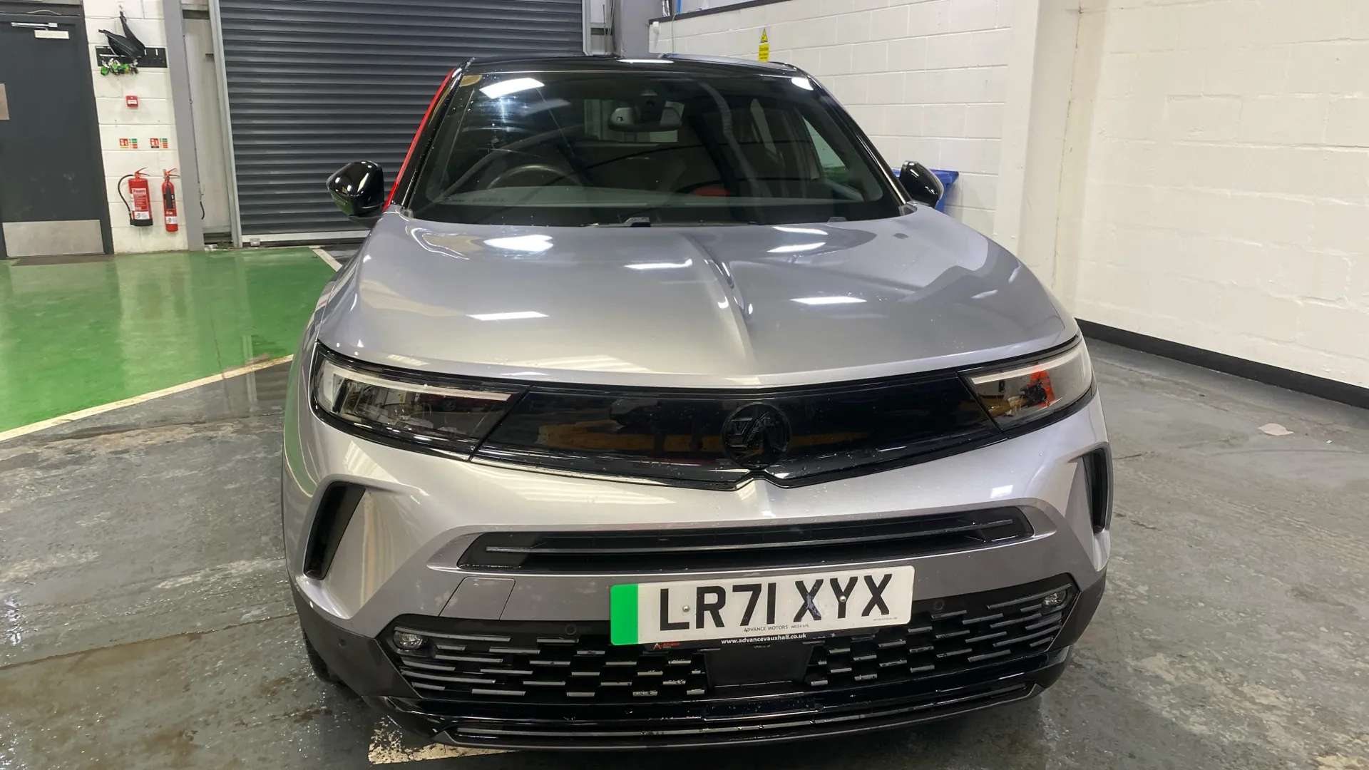 A 2021 VAUXHALL MOKKA 100kW SRi Nav Premium 50kWh Auto A 2021 VAUXHALL MOKKA 100kW SRi Nav Premium 50kWh Auto