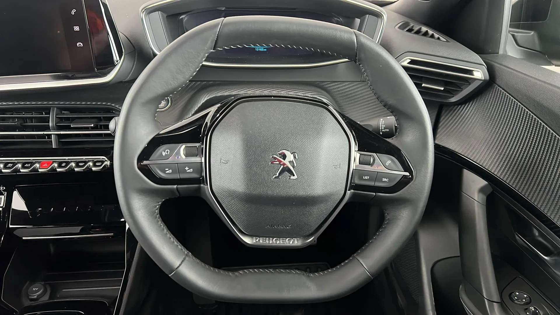 2023 PEUGEOT 2008 2023 PEUGEOT 2008