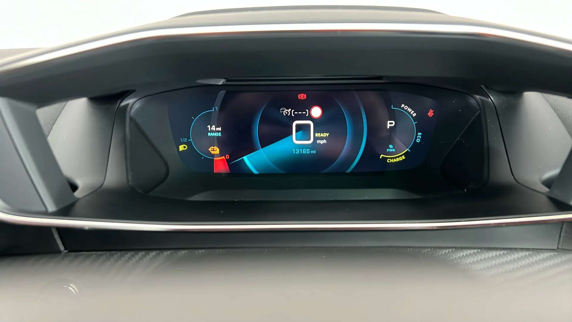 2023 PEUGEOT 2008 2023 PEUGEOT 2008