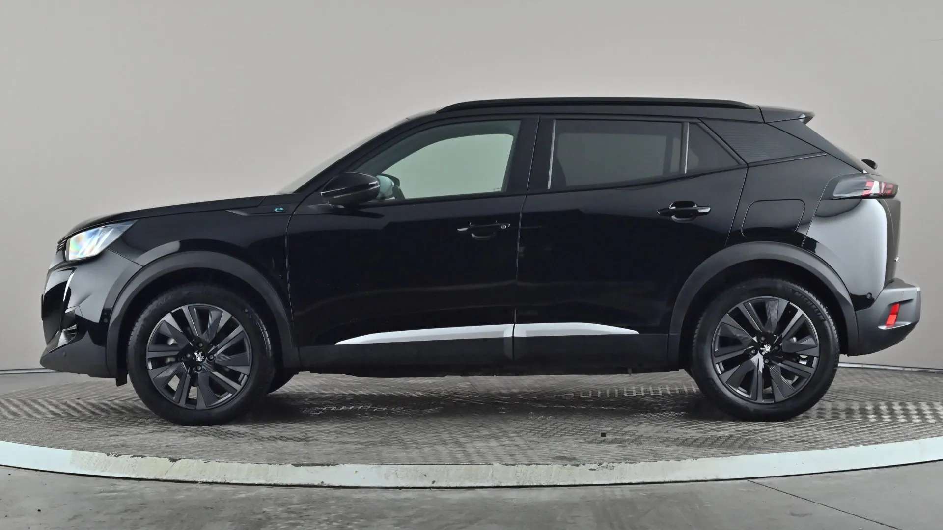 A 2022 PEUGEOT 2008 100kW GT Premium 50kWh Auto A 2022 PEUGEOT 2008 100kW GT Premium 50kWh Auto