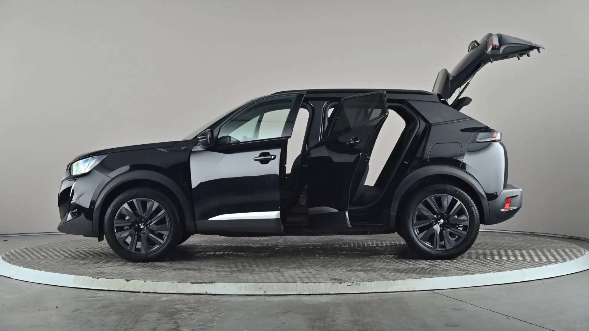 2022 PEUGEOT 2008 2022 PEUGEOT 2008