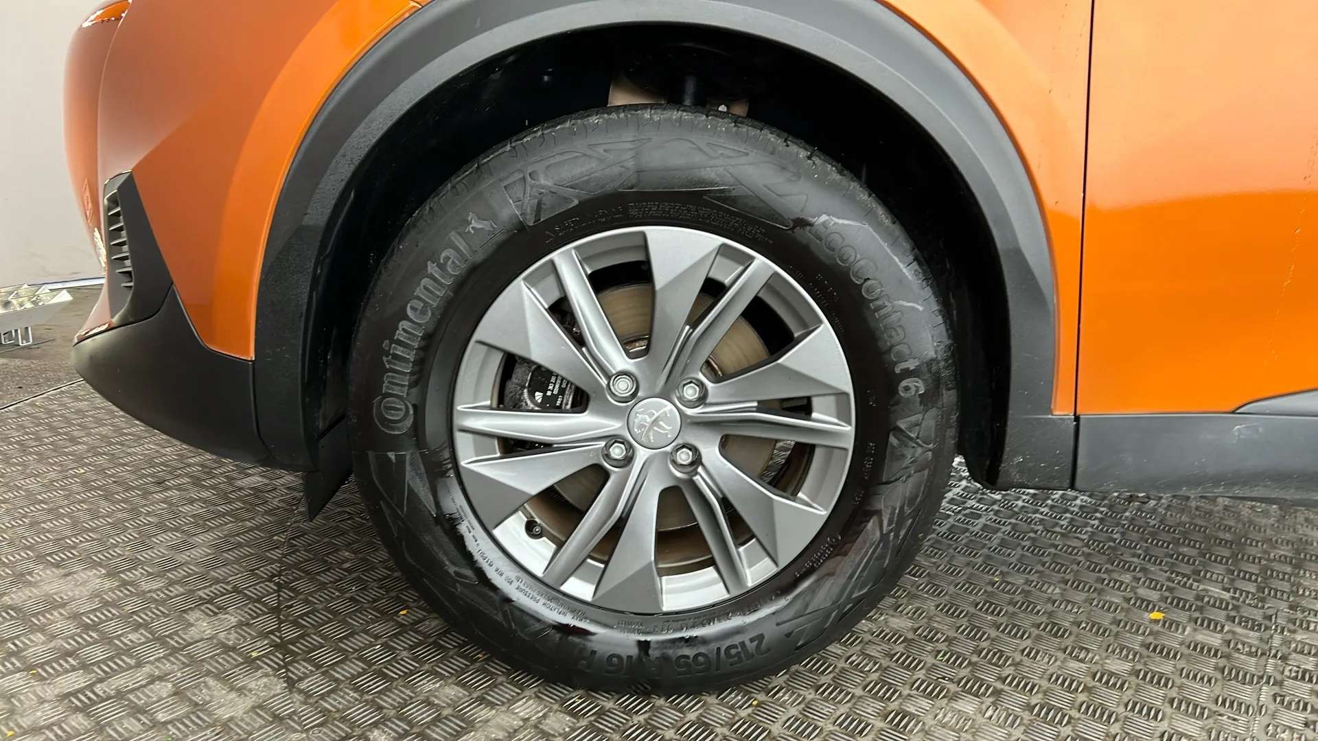 2021 PEUGEOT 2008 2021 PEUGEOT 2008