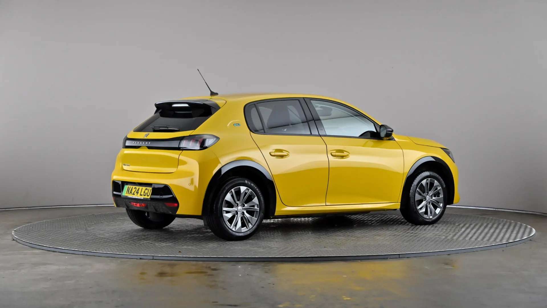 2024 PEUGEOT 208 2024 PEUGEOT 208