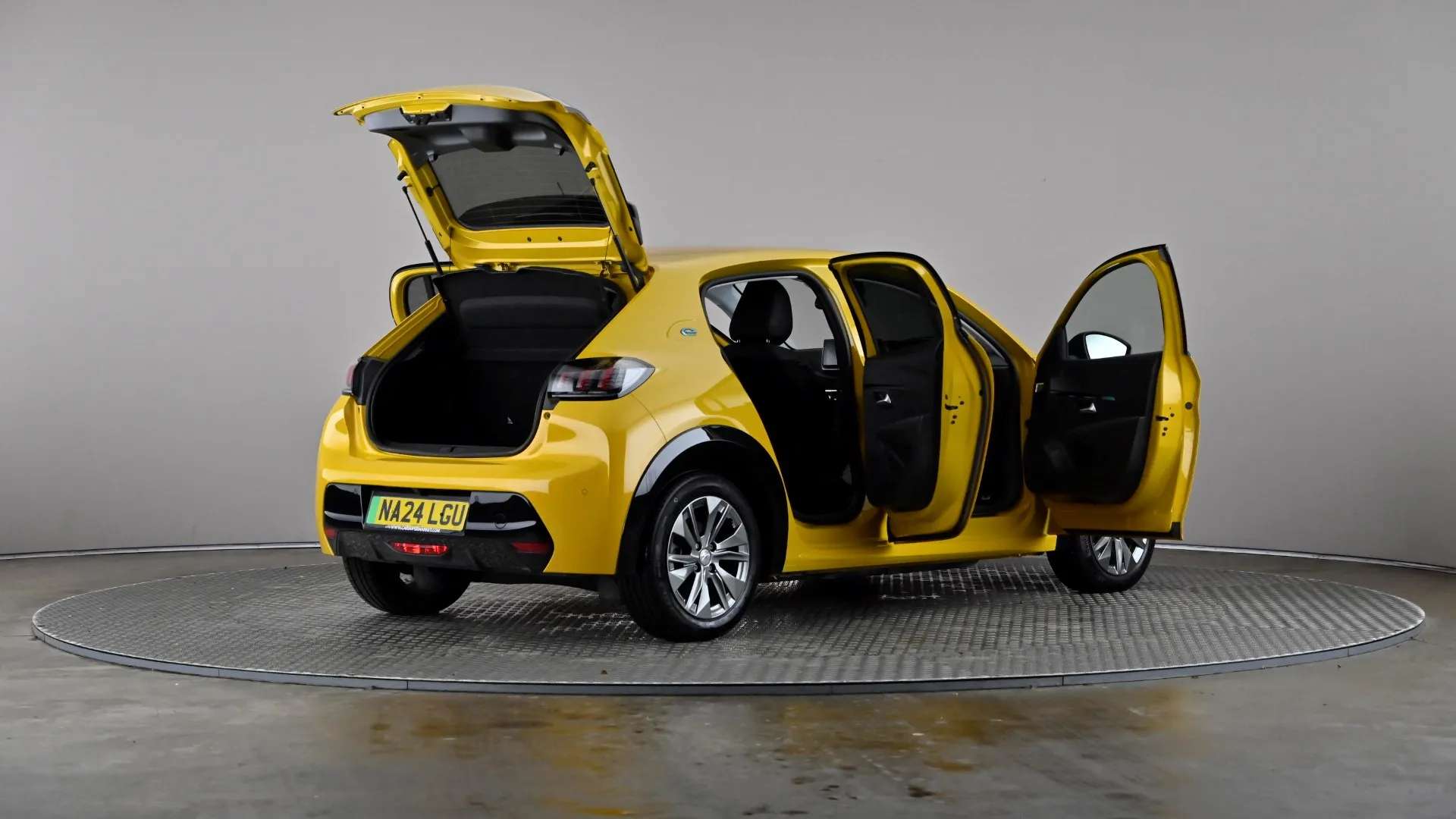 2024 PEUGEOT 208 2024 PEUGEOT 208