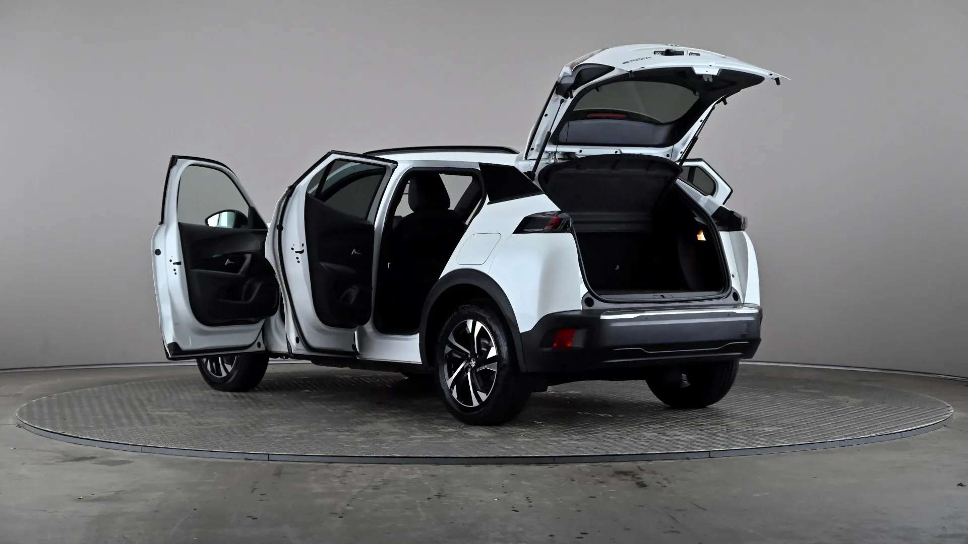 2022 PEUGEOT 2008 2022 PEUGEOT 2008