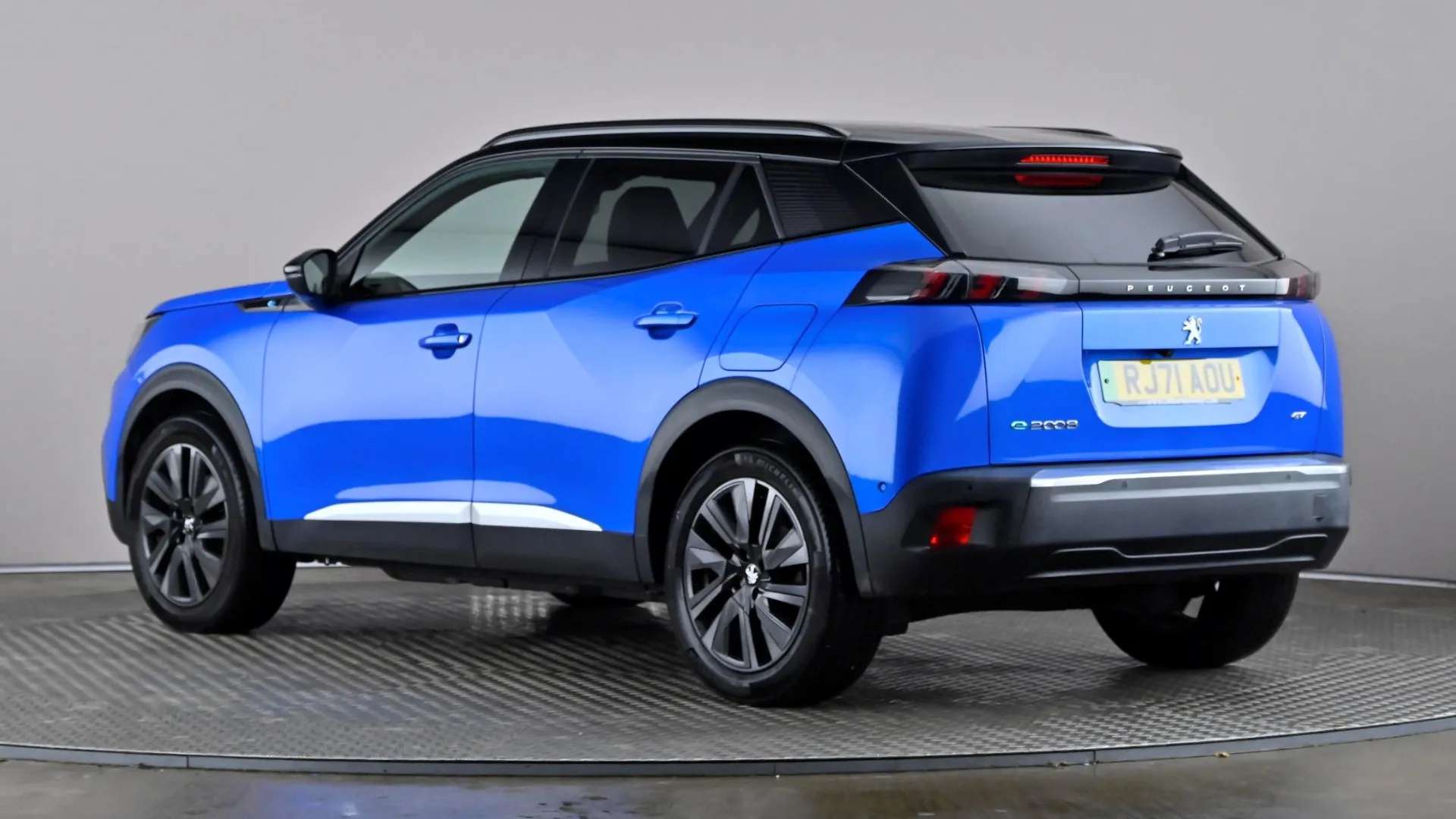 A 2021 PEUGEOT 2008 100kW GT Premium 50kWh Auto A 2021 PEUGEOT 2008 100kW GT Premium 50kWh Auto