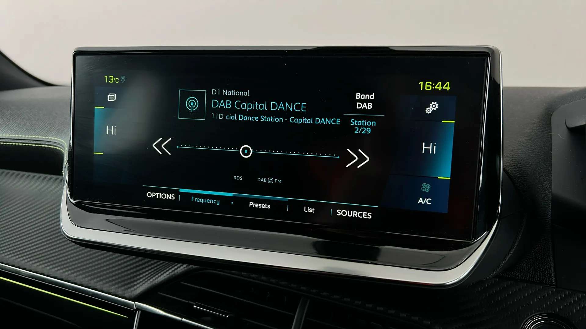 2021 PEUGEOT 2008 2021 PEUGEOT 2008