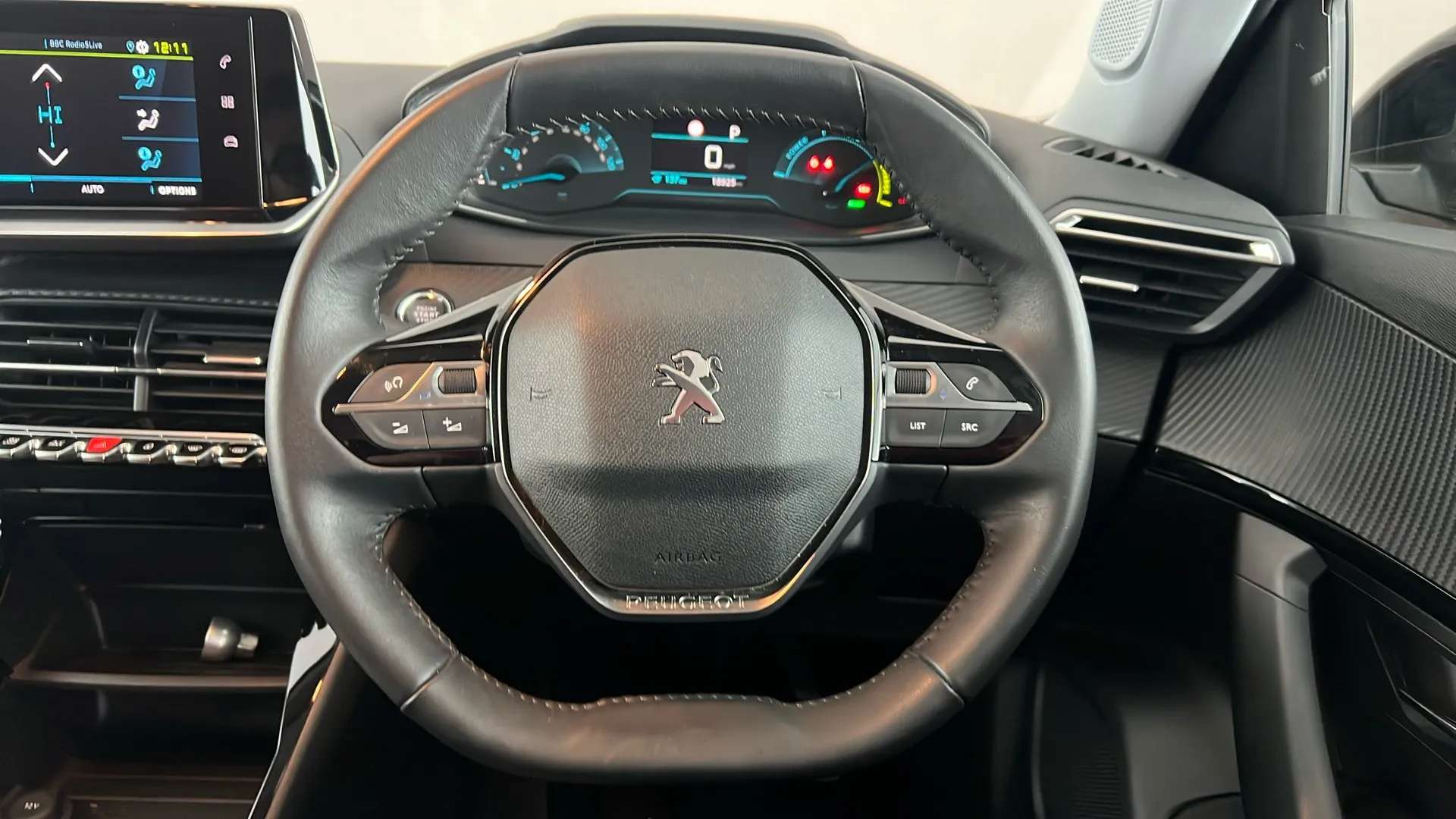 2022 PEUGEOT 2008 2022 PEUGEOT 2008