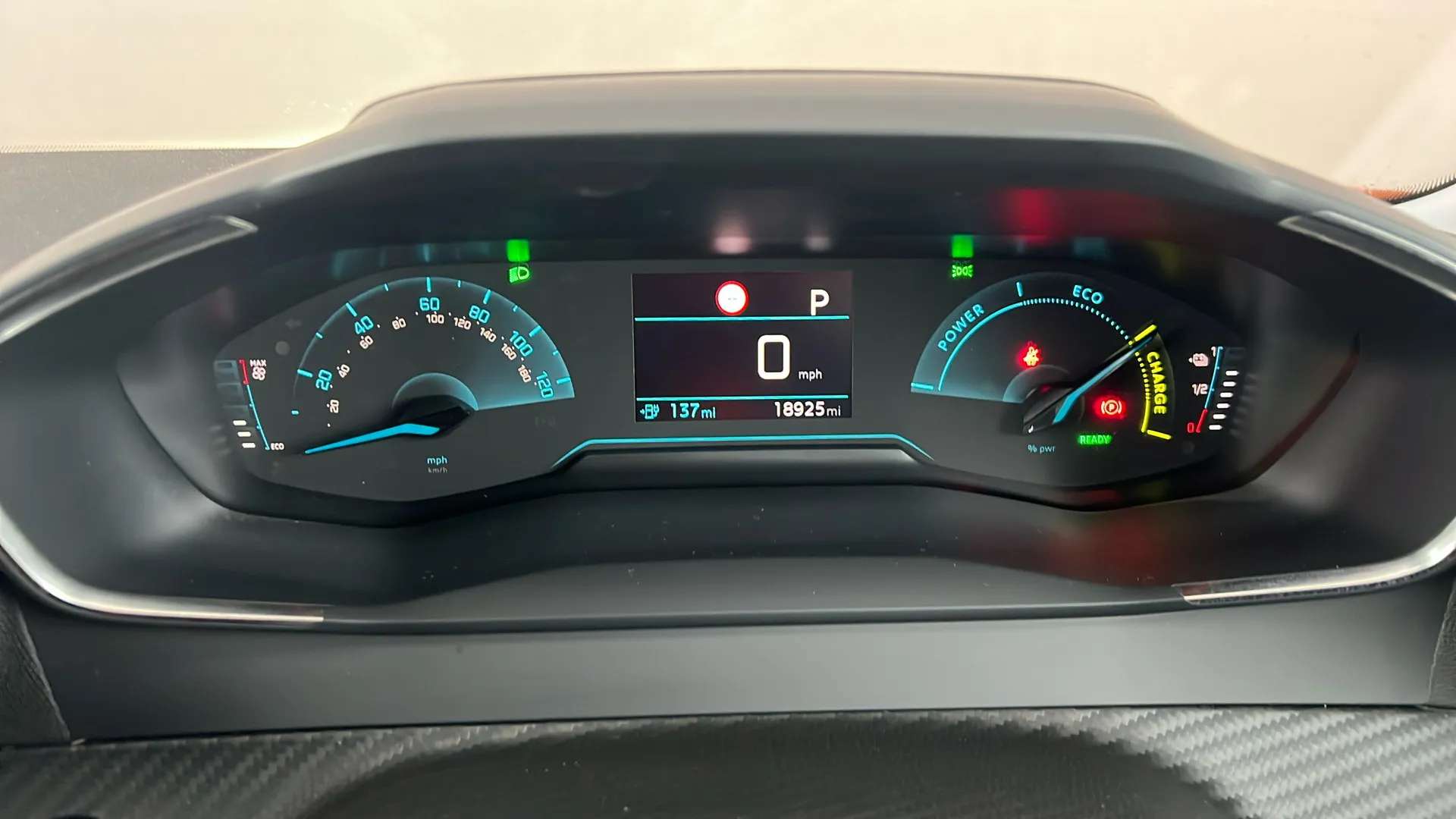 2022 PEUGEOT 2008 2022 PEUGEOT 2008