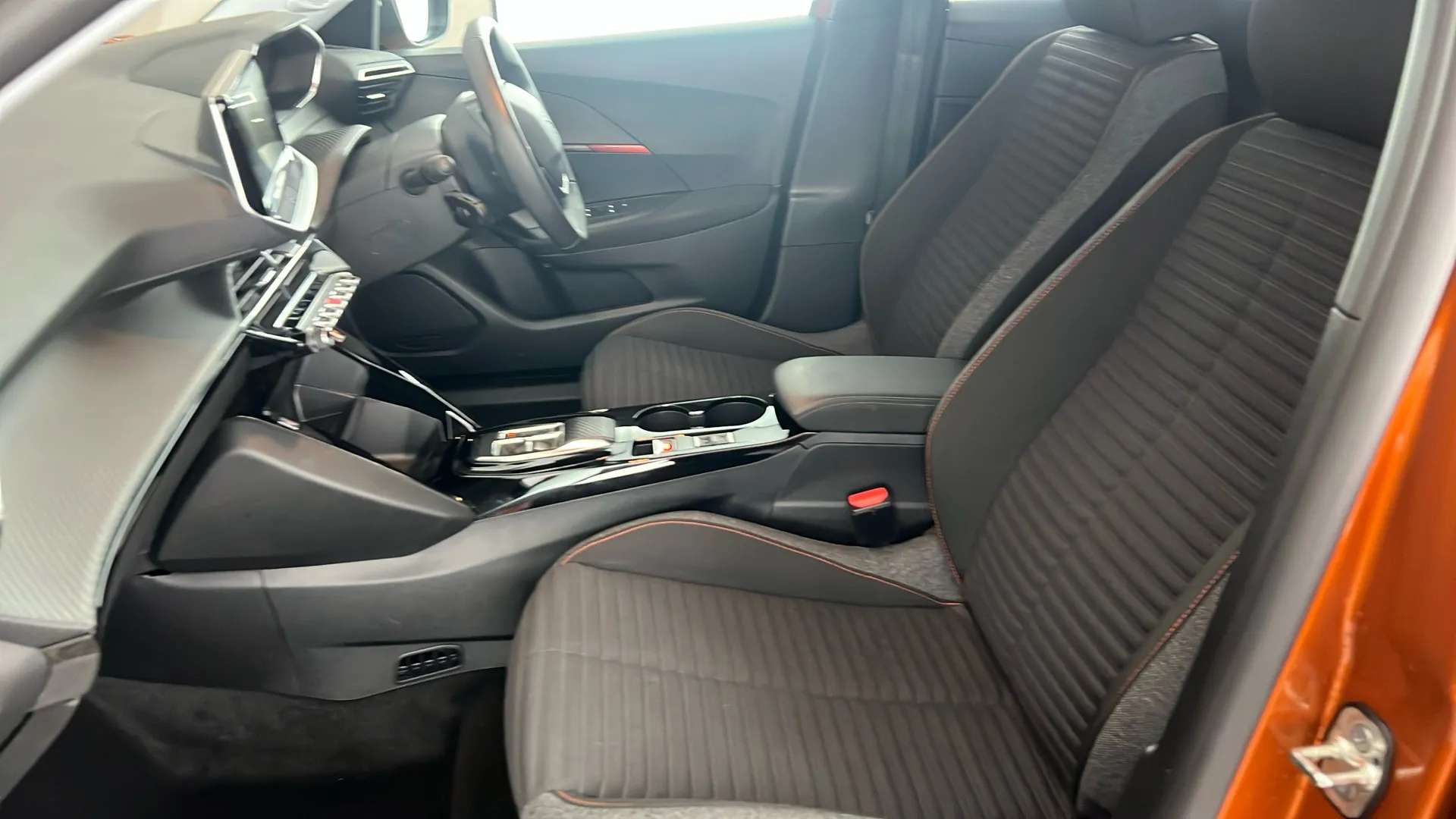 2022 PEUGEOT 2008 2022 PEUGEOT 2008