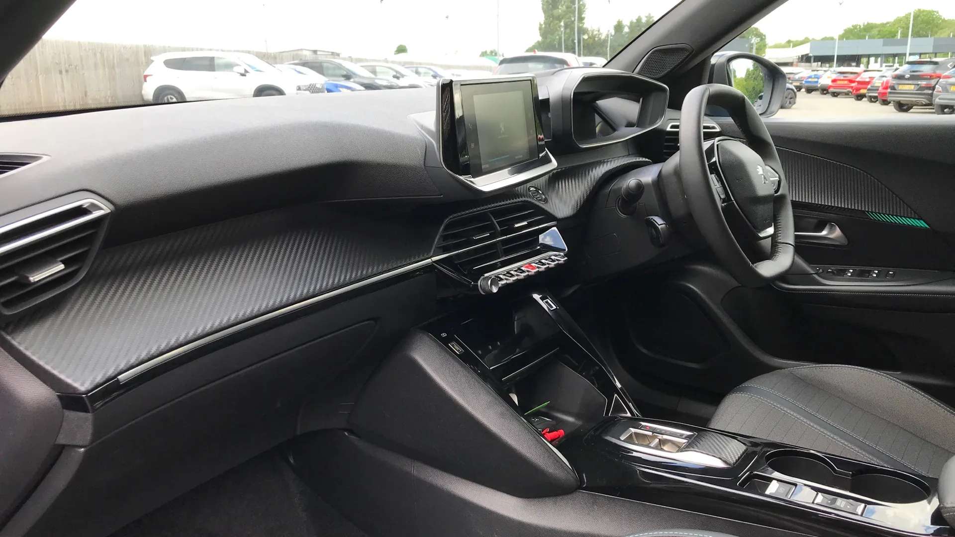 2023 PEUGEOT 2008 2023 PEUGEOT 2008