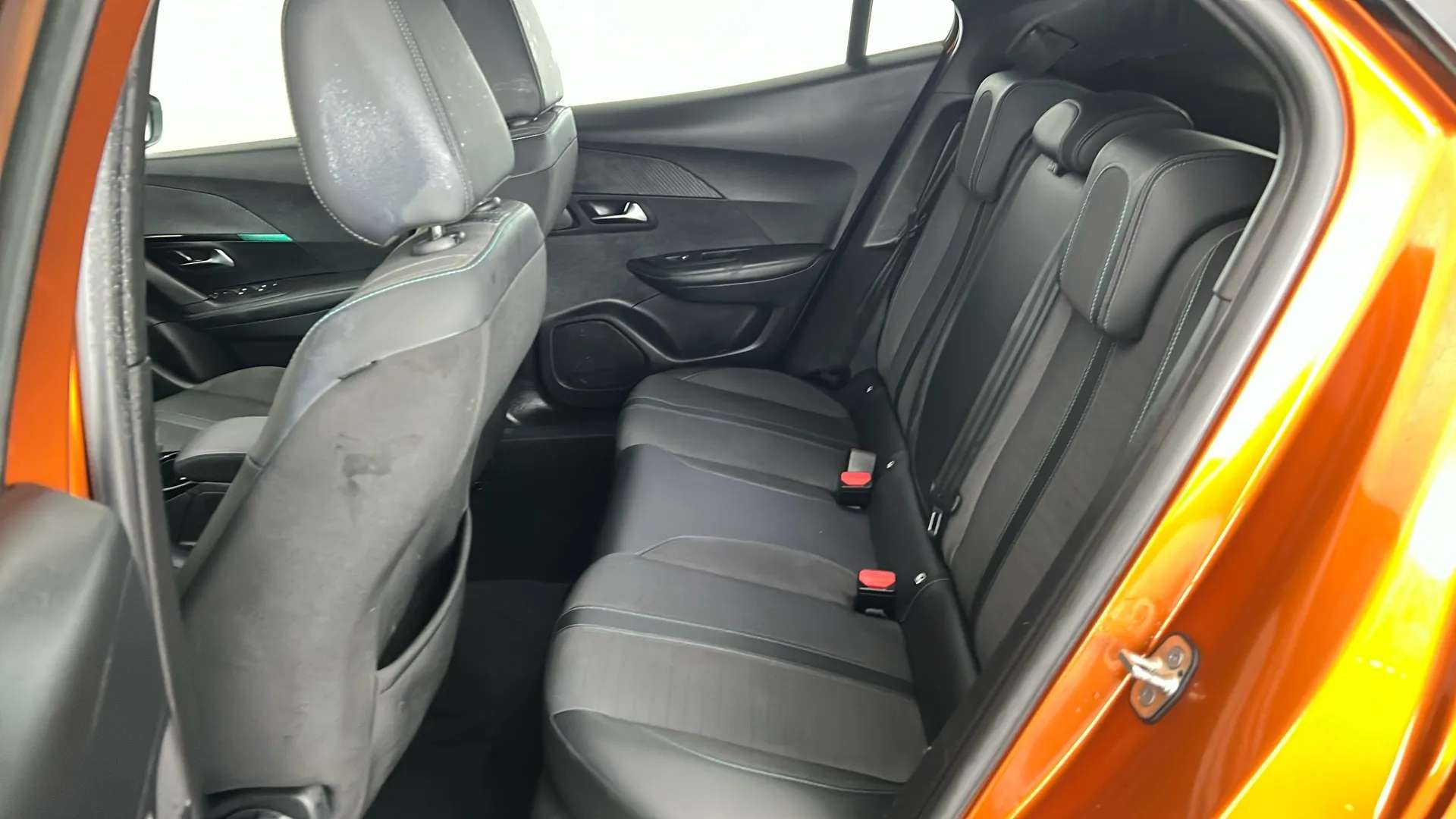 2023 PEUGEOT 2008 2023 PEUGEOT 2008