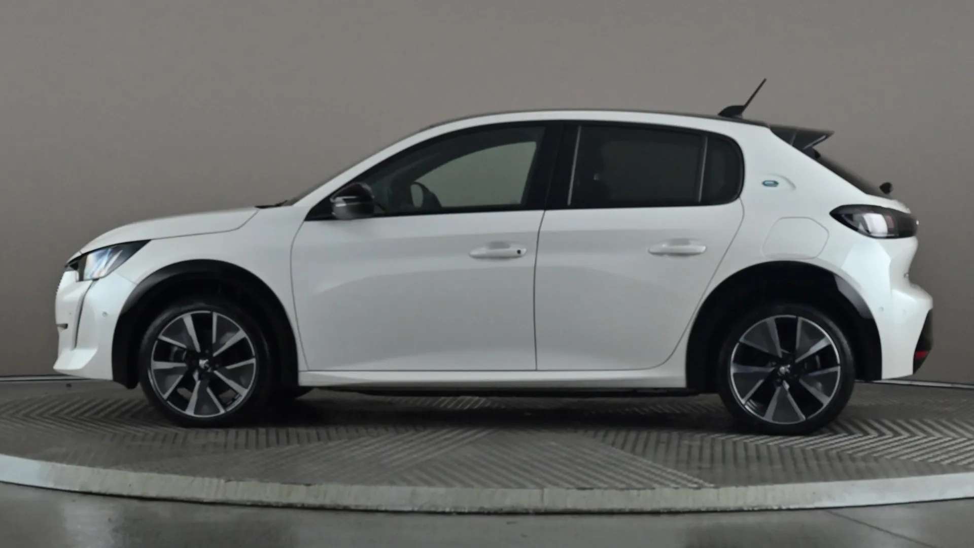 A 2022 PEUGEOT 208 100kW GT Premium 50kWh Auto A 2022 PEUGEOT 208 100kW GT Premium 50kWh Auto