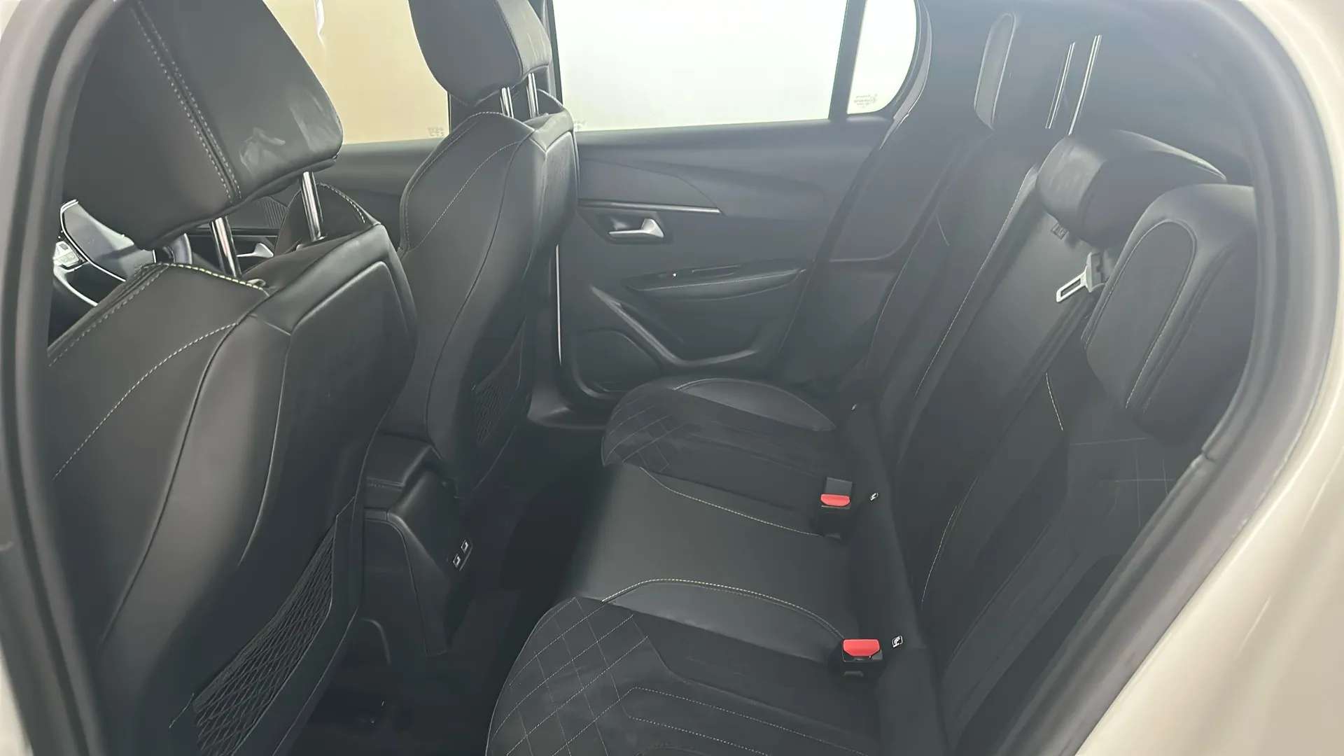 2022 PEUGEOT 208 2022 PEUGEOT 208