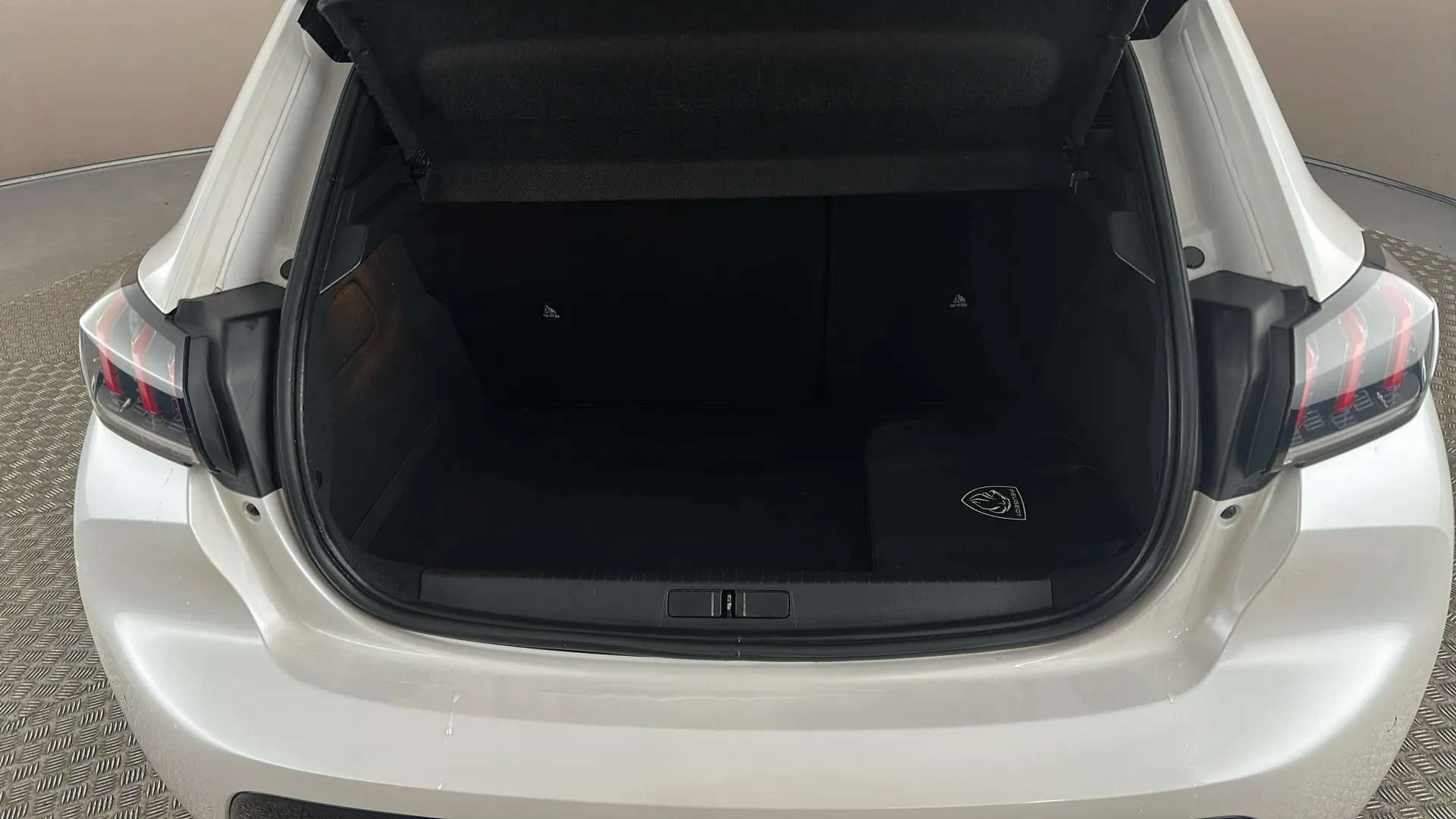 2022 PEUGEOT 208 2022 PEUGEOT 208