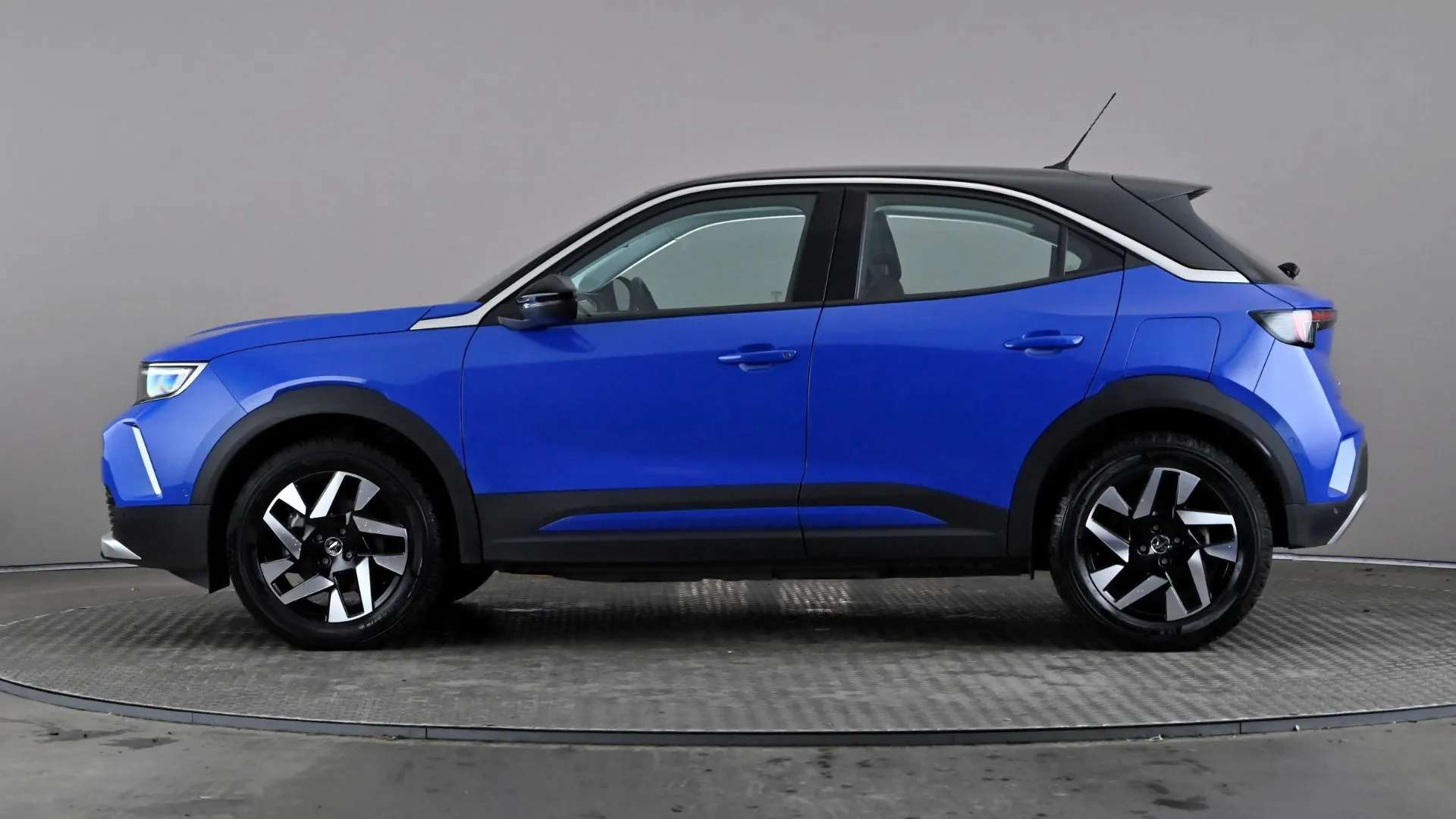 A 2022 VAUXHALL MOKKA 100kW Elite Premium 50kWh Auto A 2022 VAUXHALL MOKKA 100kW Elite Premium 50kWh Auto