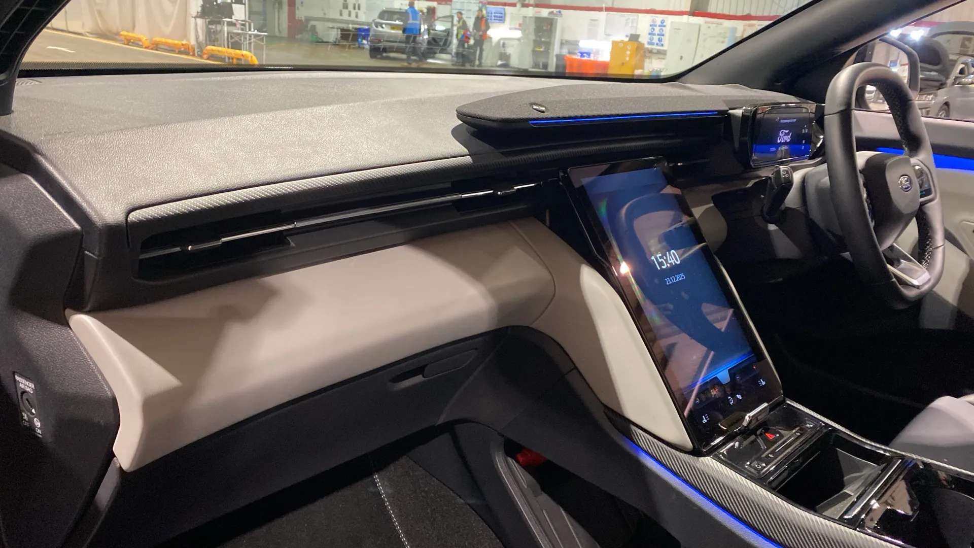 2025 FORD EXPLORER 2025 FORD EXPLORER