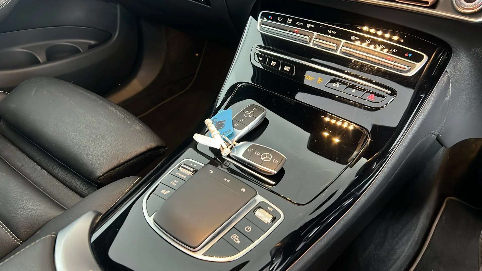 2022 MERCEDES-BENZ EQC 2022 MERCEDES-BENZ EQC