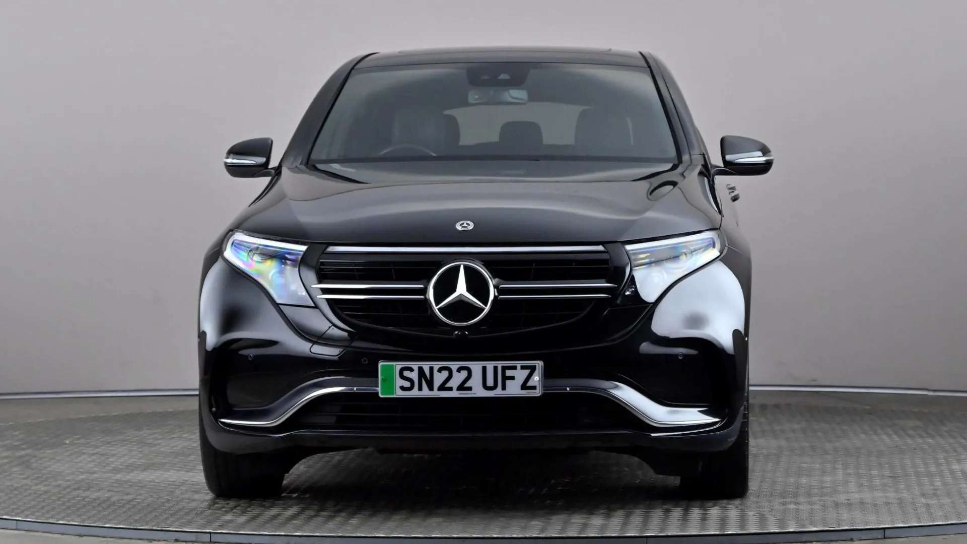 A 2022 MERCEDES-BENZ EQC EQC 400 300kW AMG Line Premium 80kWh Auto A 2022 MERCEDES-BENZ EQC EQC 400 300kW AMG Line Premium 80kWh Auto