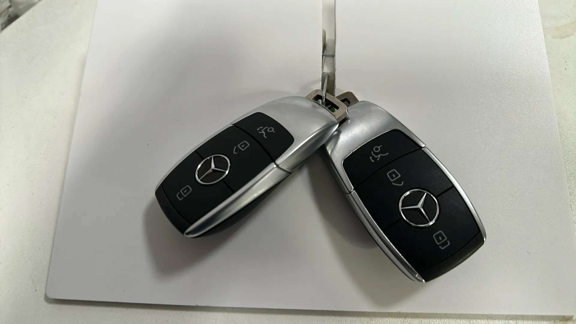 2023 MERCEDES-BENZ EQC 2023 MERCEDES-BENZ EQC