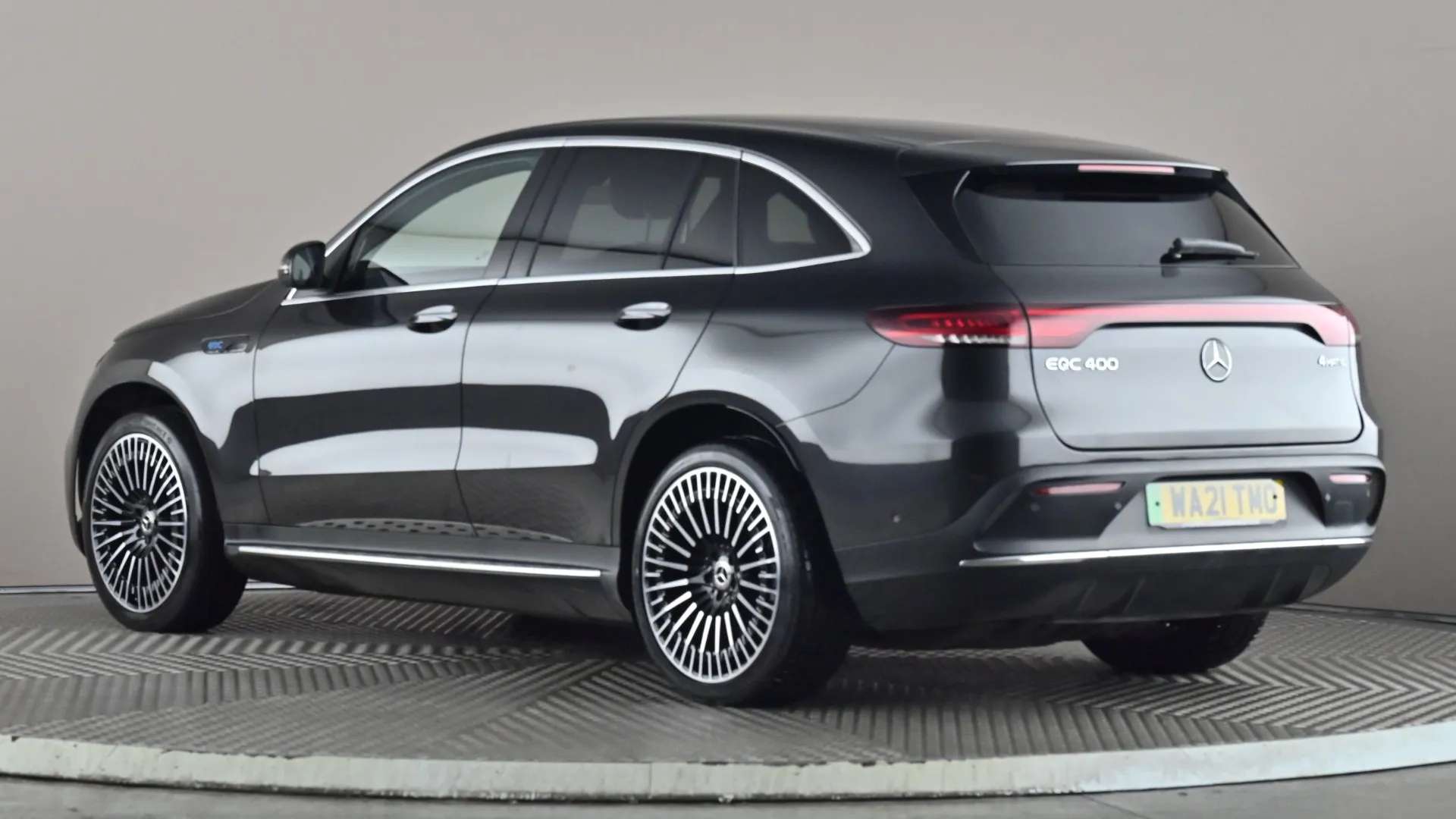 A 2021 MERCEDES-BENZ EQC EQC 400 300kW AMG Line Premium 80kWh Auto A 2021 MERCEDES-BENZ EQC EQC 400 300kW AMG Line Premium 80kWh Auto