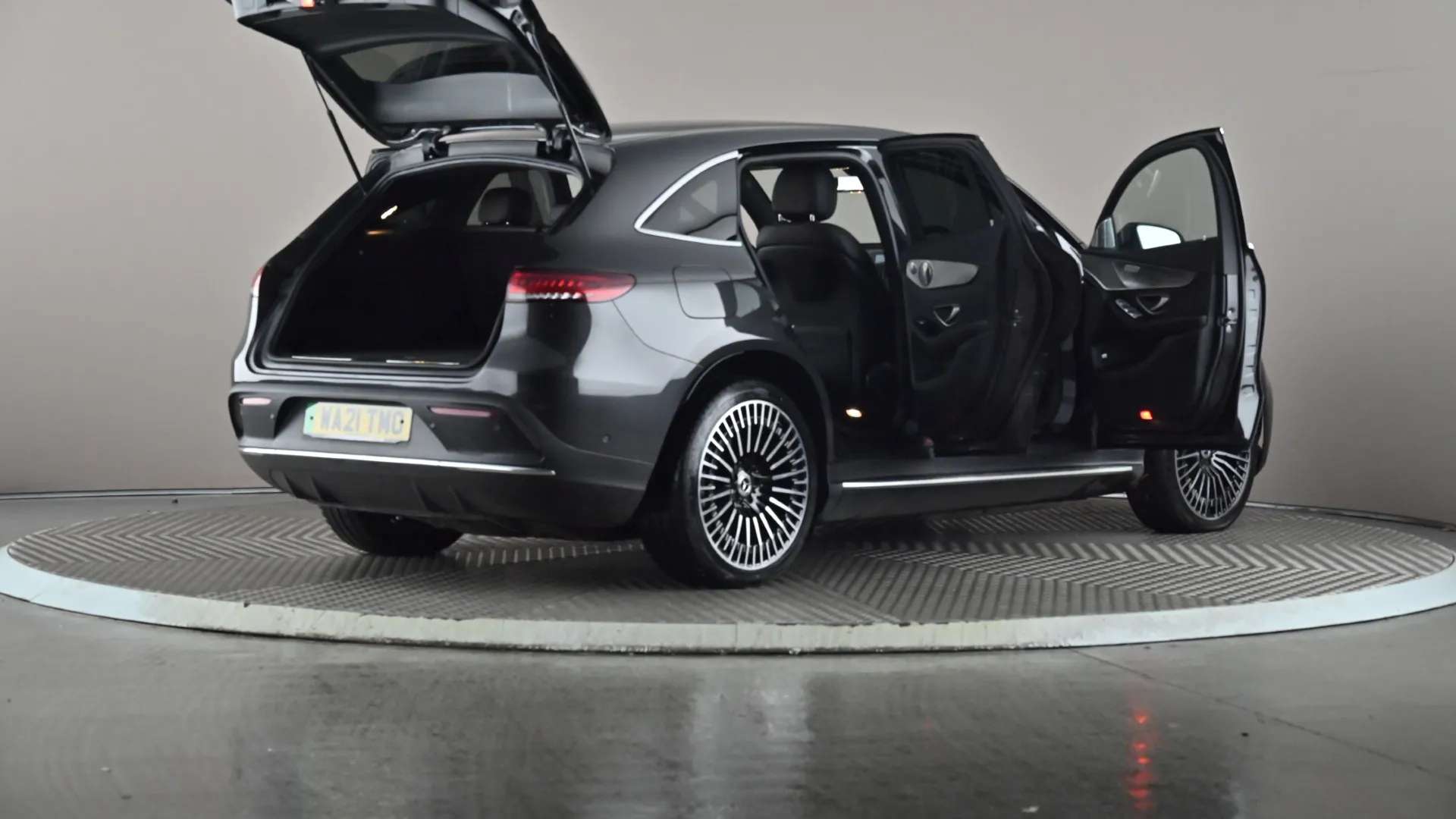 2021 MERCEDES-BENZ EQC 2021 MERCEDES-BENZ EQC