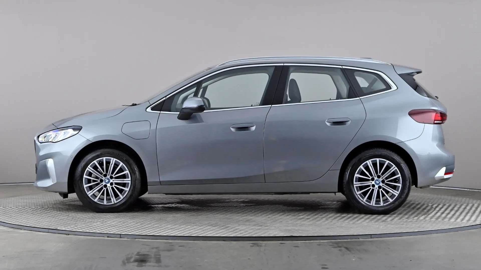 A 2023 BMW 2 SERIES ACTIVE TOURER 225e xDrive Luxury DCT A 2023 BMW 2 SERIES ACTIVE TOURER 225e xDrive Luxury DCT