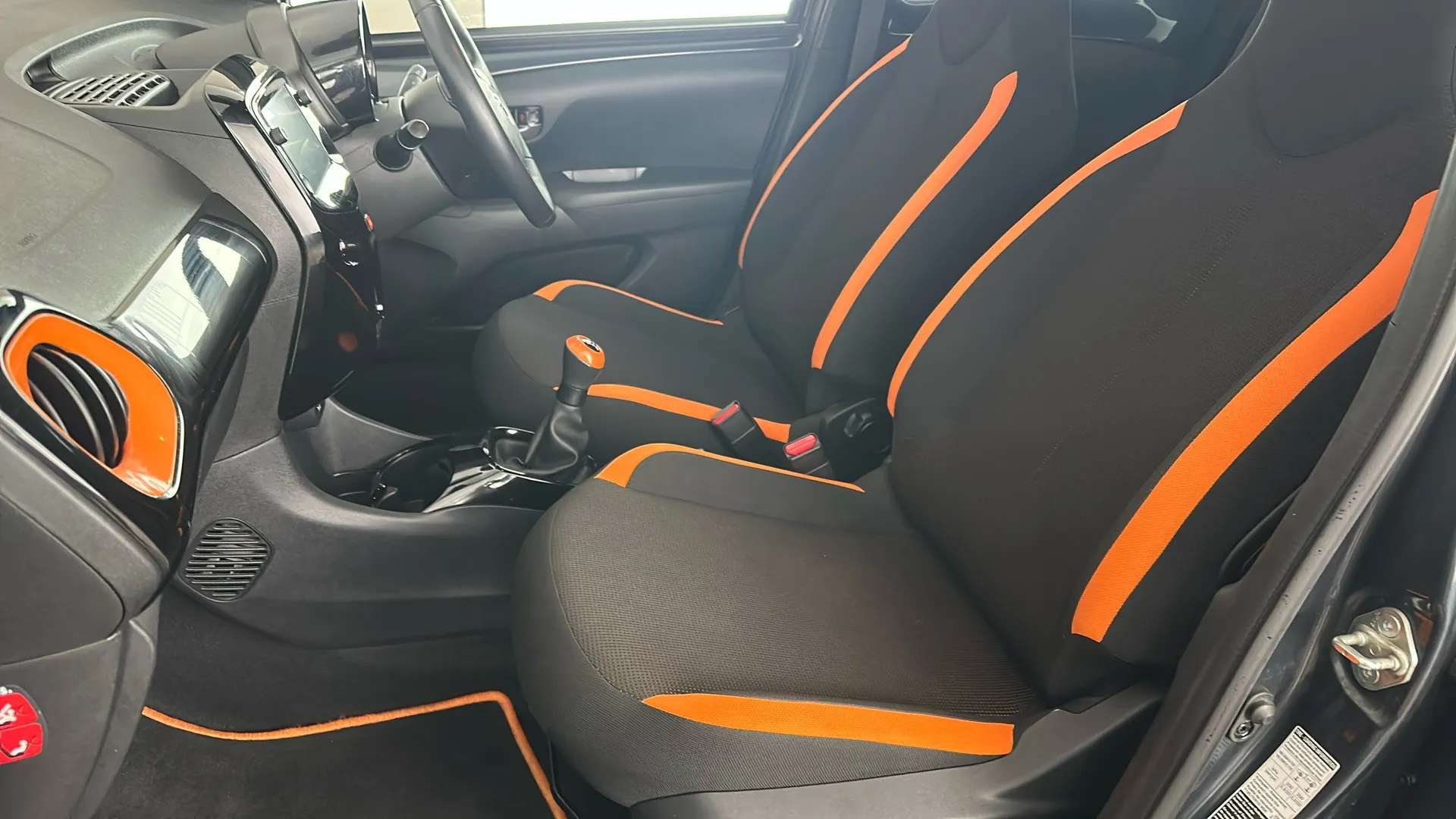 2020 TOYOTA AYGO 2020 TOYOTA AYGO