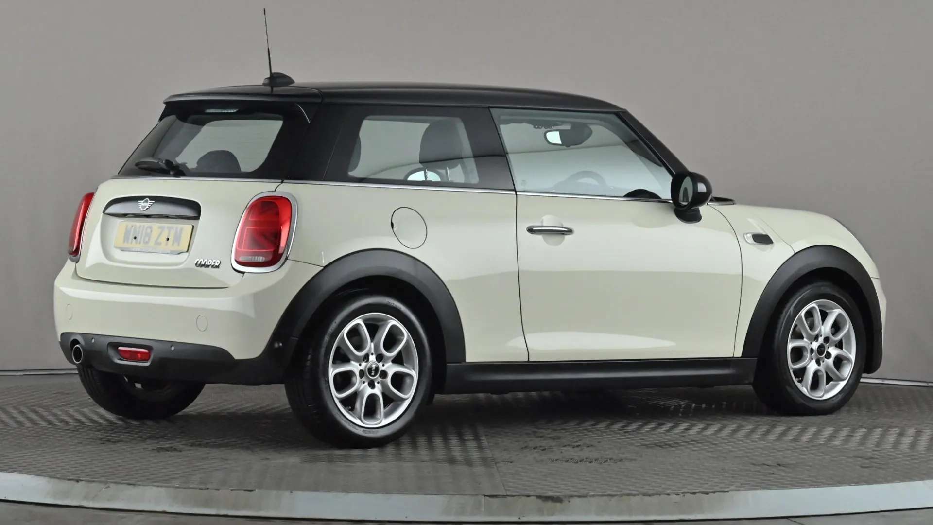 2018 MINI HATCH 2018 MINI HATCH