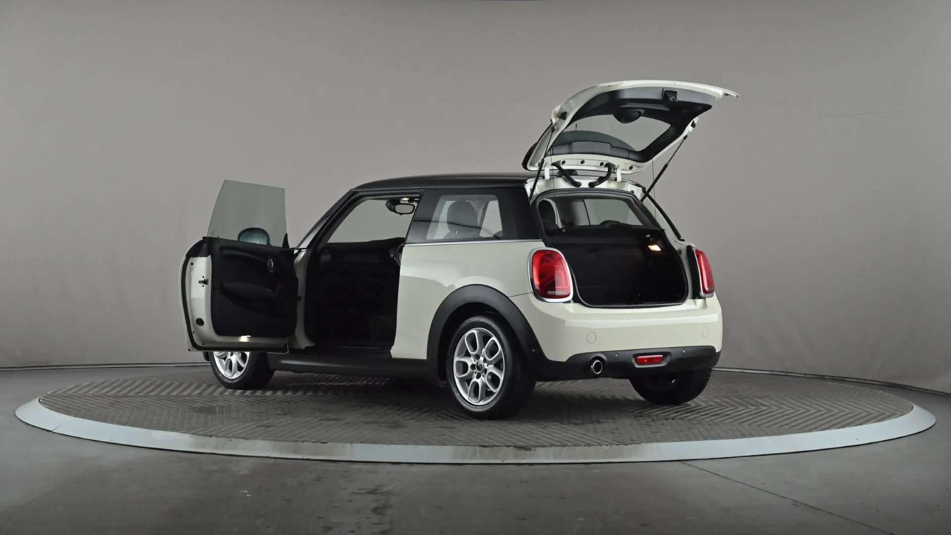 2018 MINI HATCH 2018 MINI HATCH