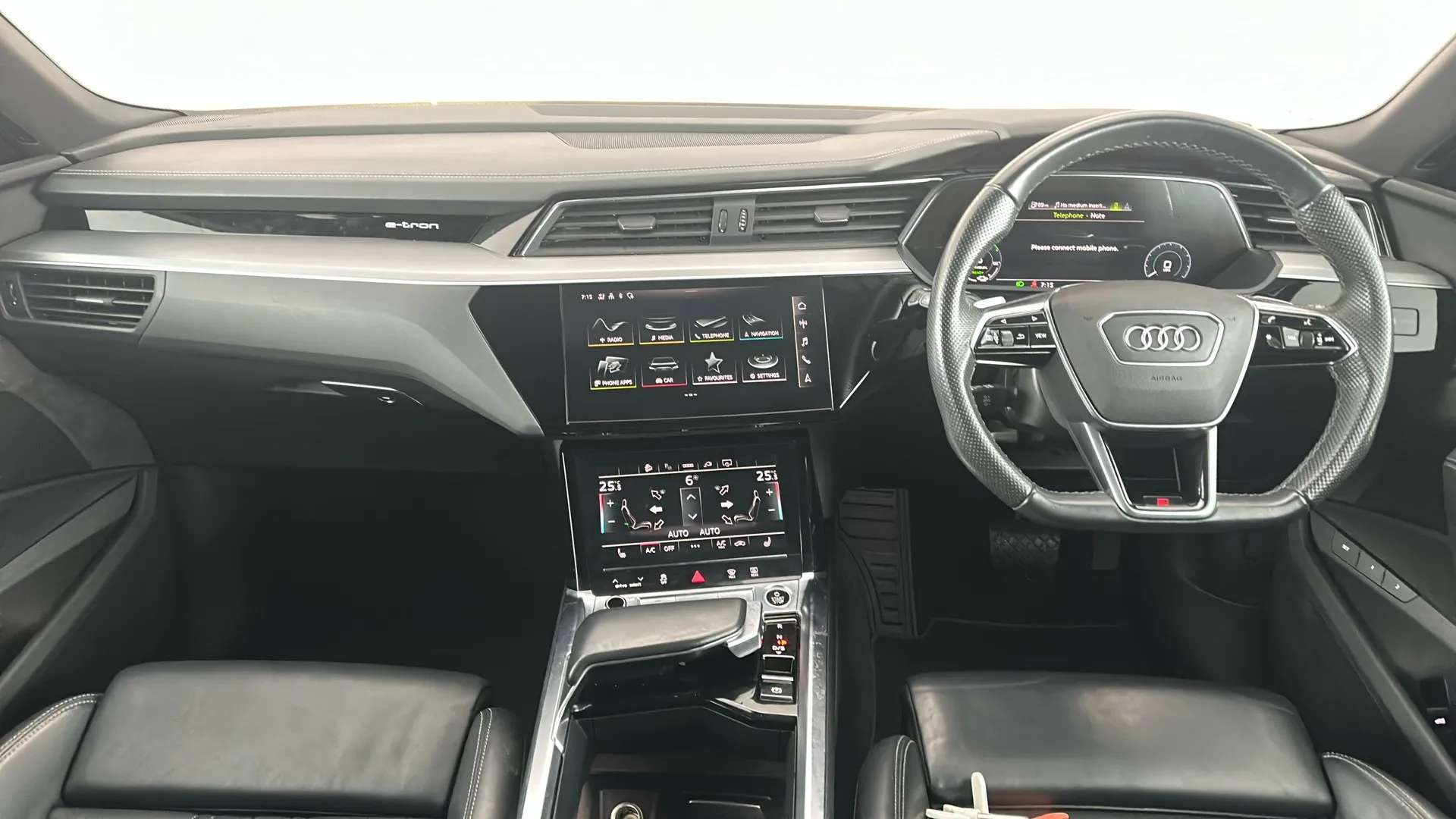 2021 AUDI E-TRON 2021 AUDI E-TRON